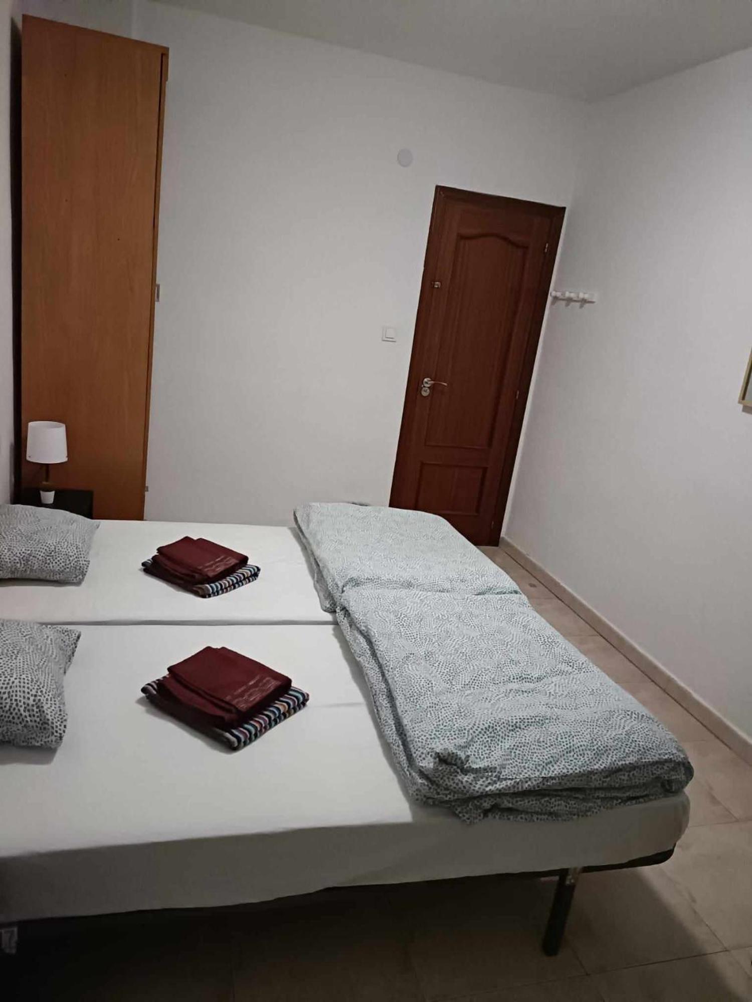 Paloma-habitacion Del Piso Homestay