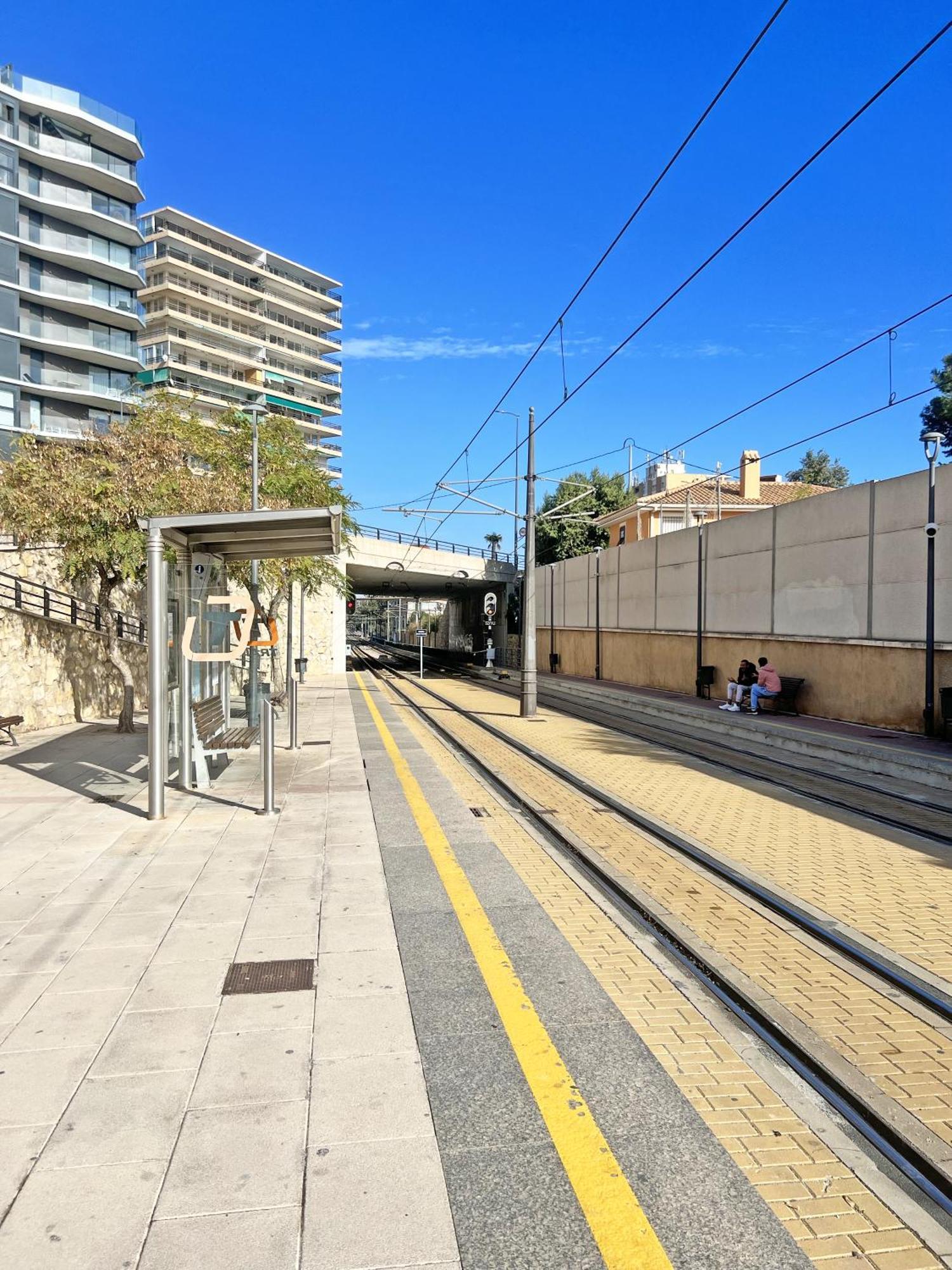 Apartment A 100 Metros De La Playa. Parking Gratuito Privado Alicante