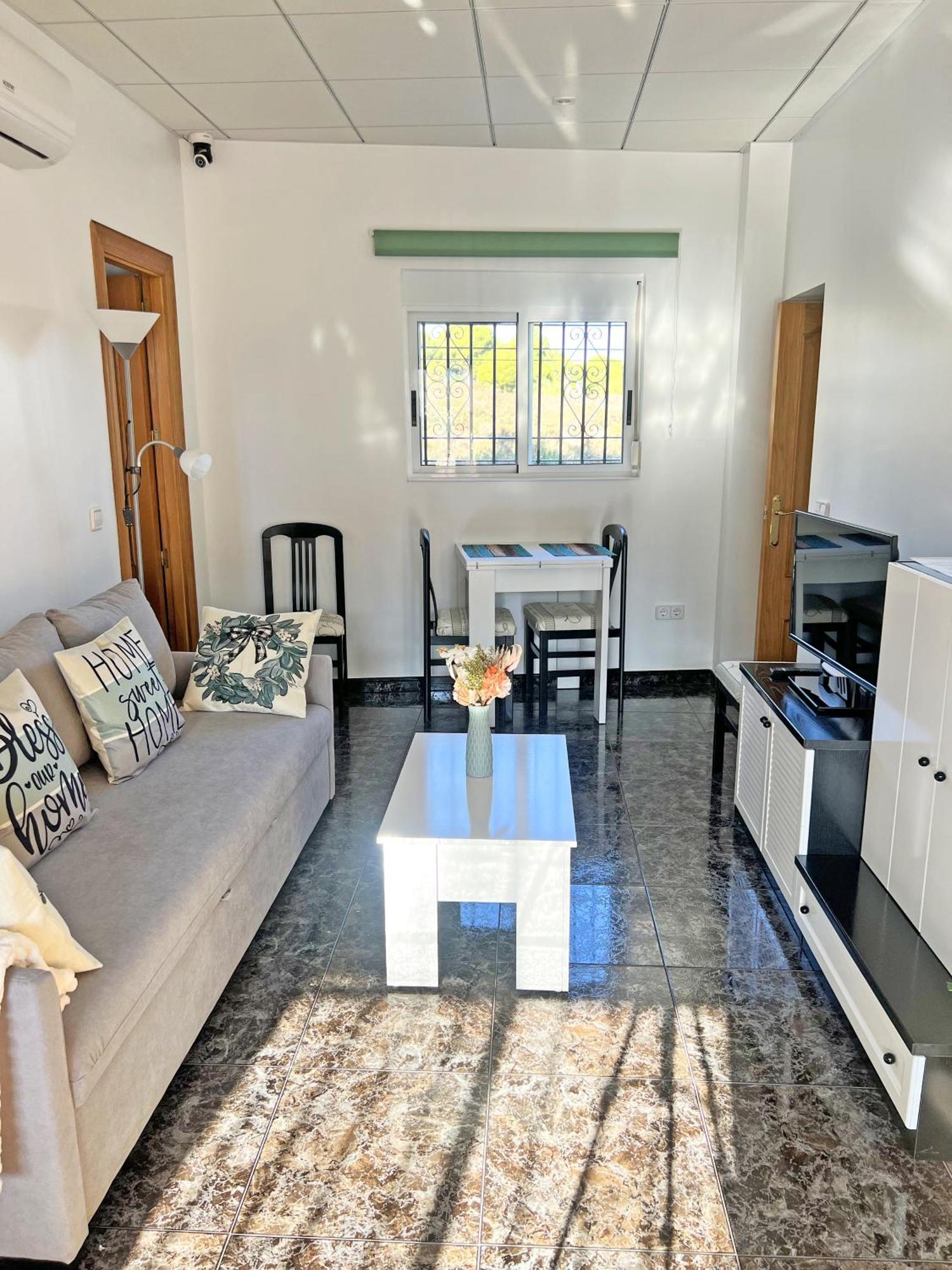 A 100 Metros De La Playa. Parking Gratuito Privado Apartment