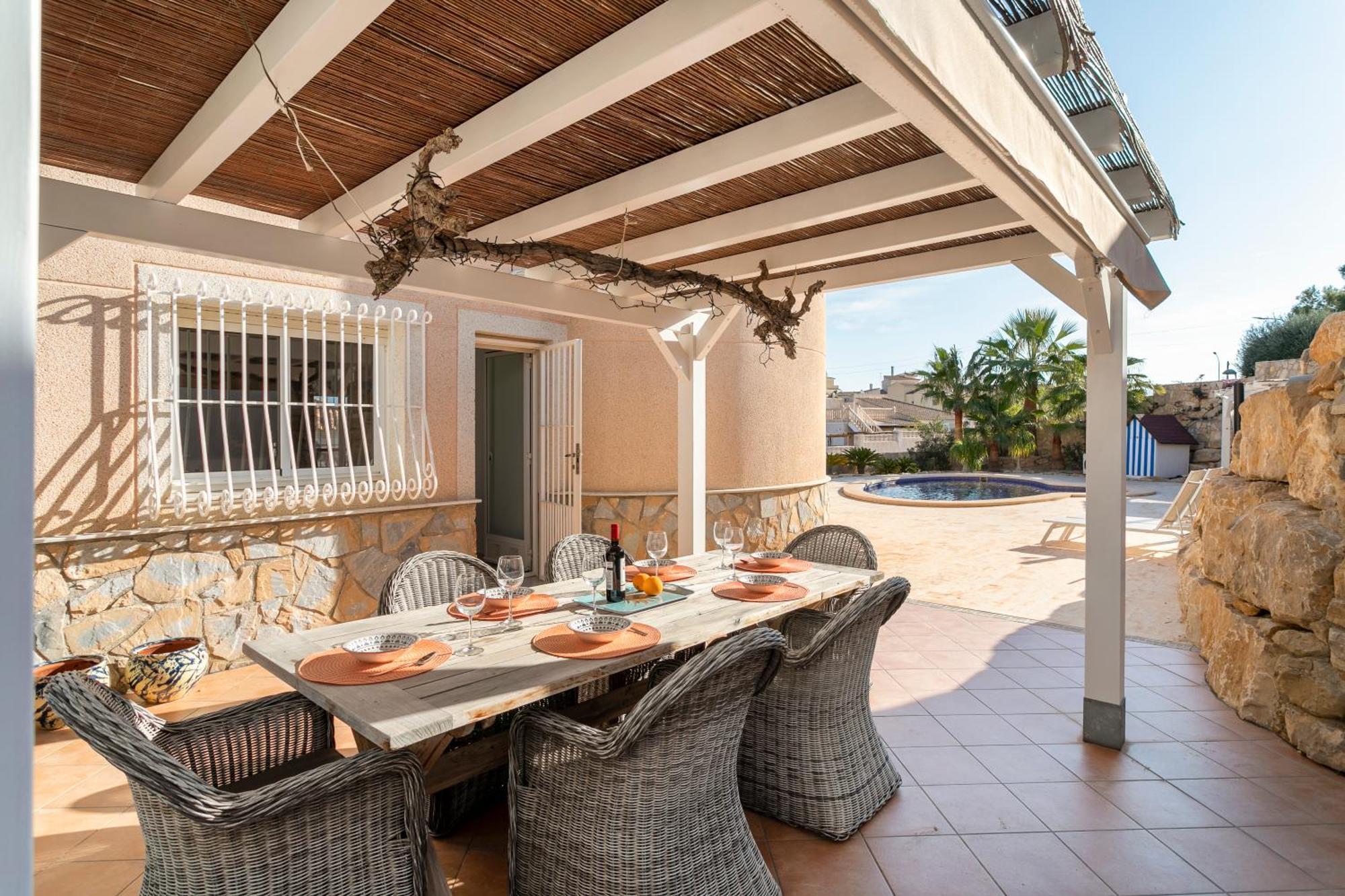 Jose With Amazing Sea- And Coast Views And Private Swimming Pool! Alicante