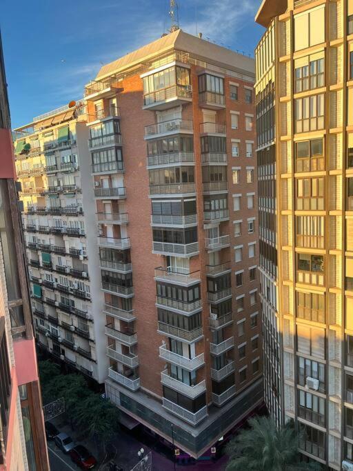 Centrally-located, Spacious Flat At Historic Centre & Short Walk To Alicante