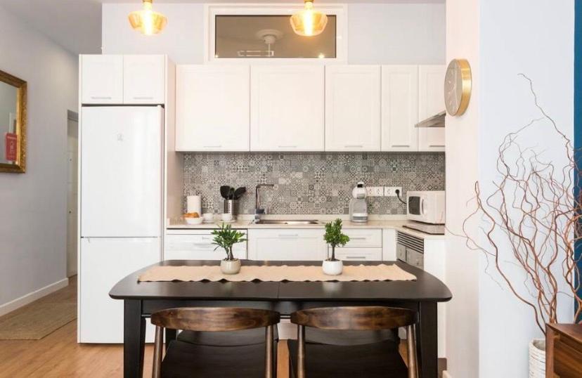 Lovely Barrio Apartment