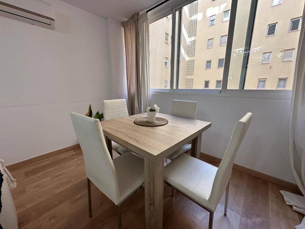 Apartment Canalejas - *