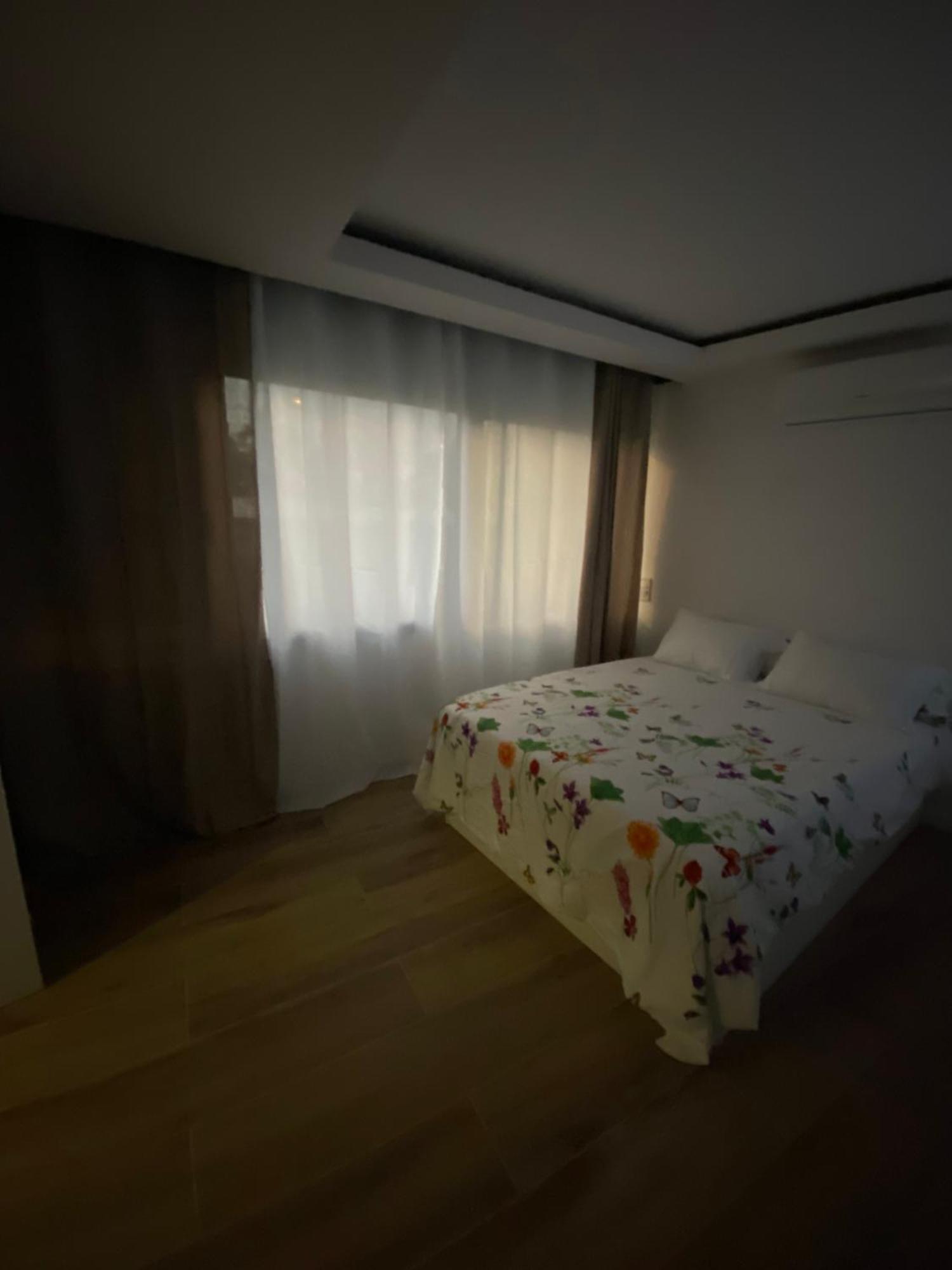 Liebeshotel Playa Postiguet