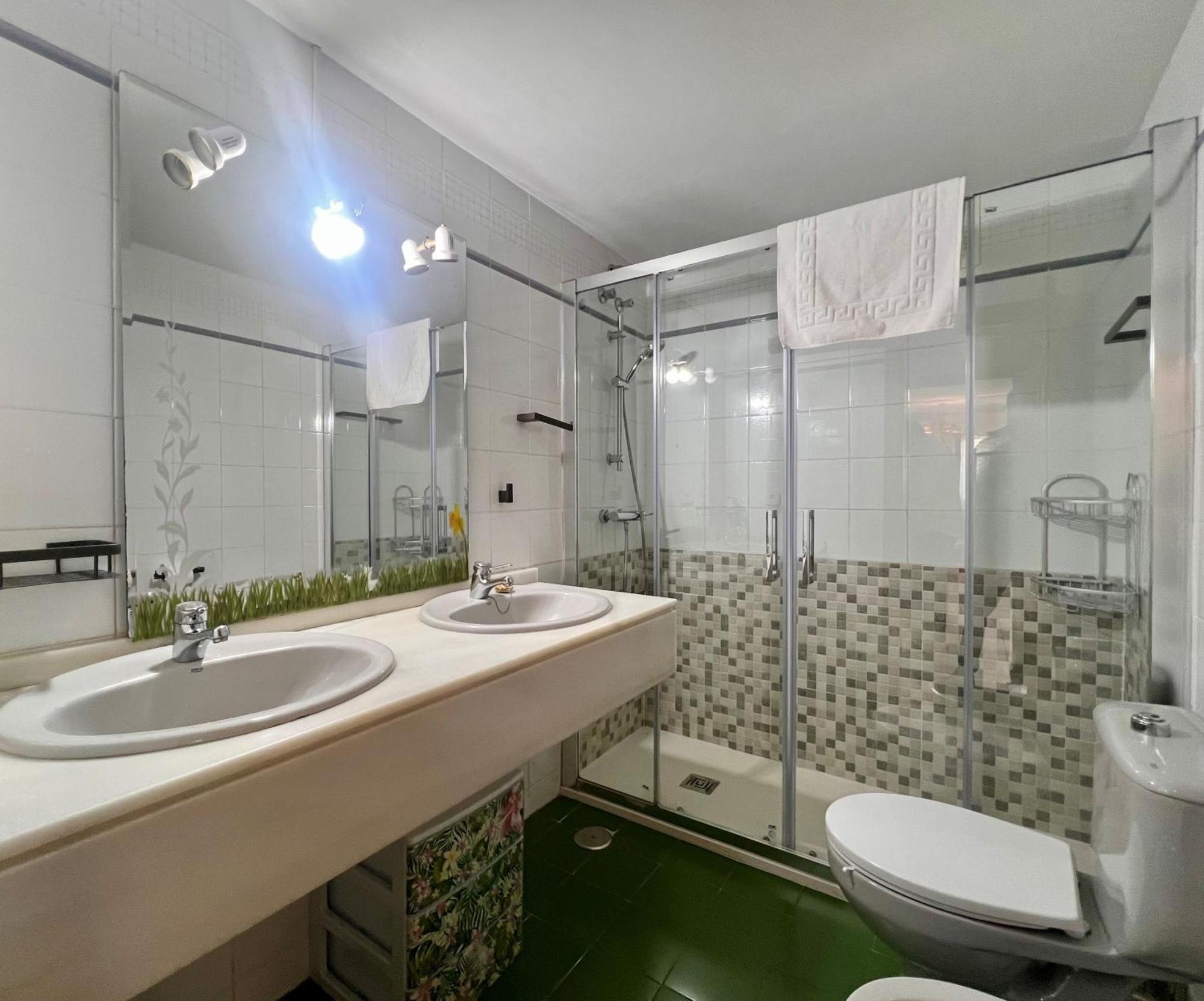 Friendly Flat