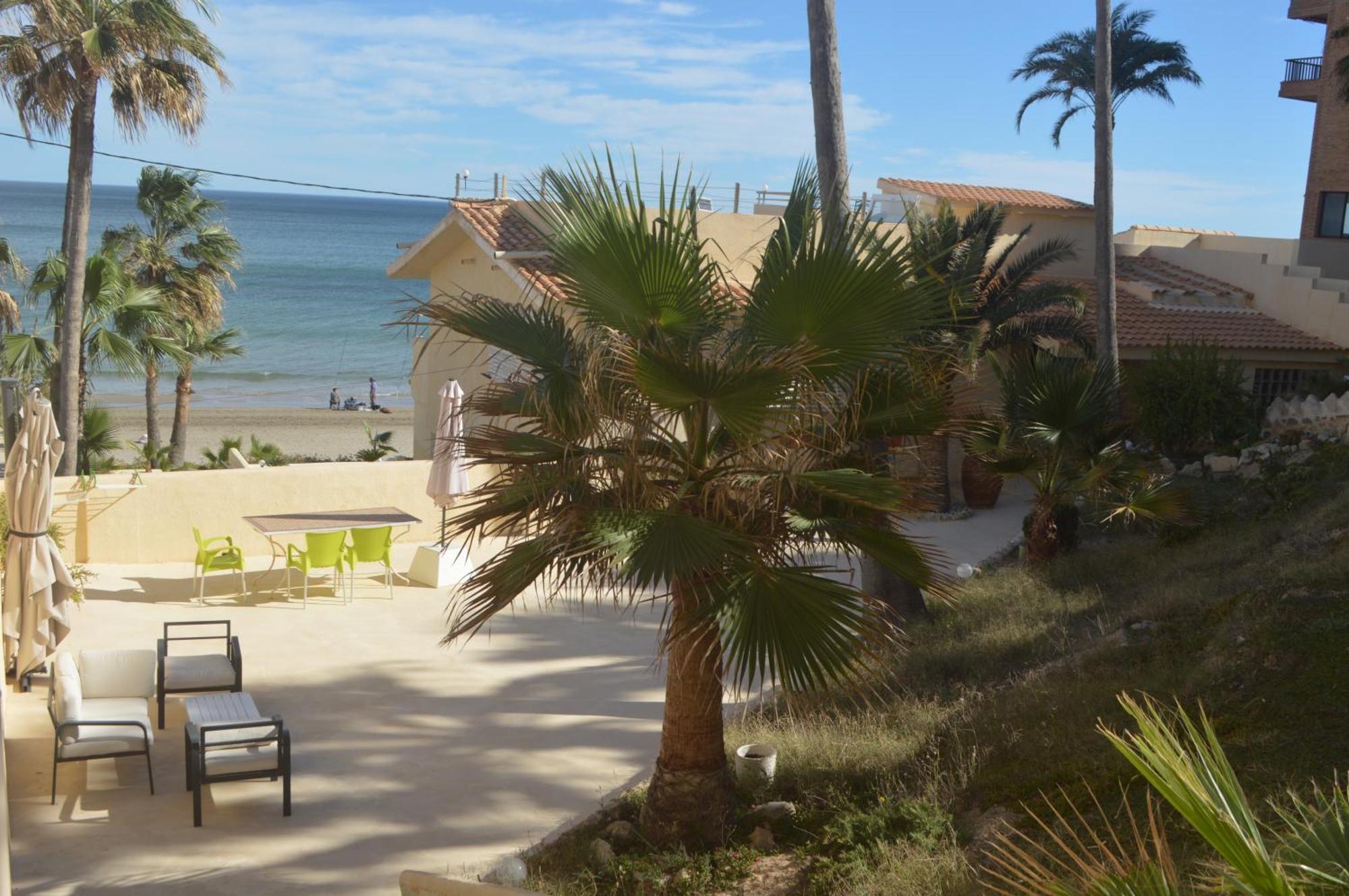 Espectacular A Pie De Playa En Roquetes Apartamento *