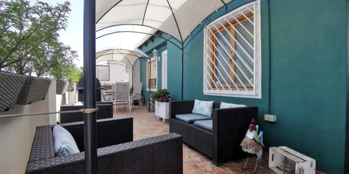 Amazing Penthouse With Views To The Castle Apartment *