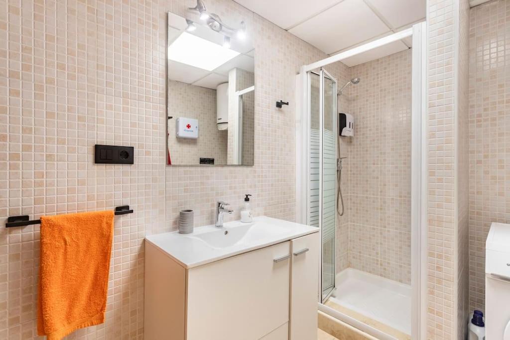 Castelplace Con Plaza De Garage Incluida, Free Parking And Ac Apartamento *