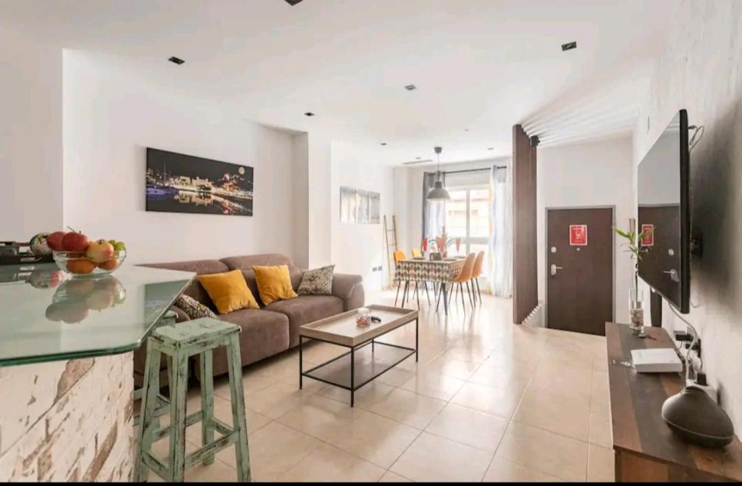 Castelplace Con Plaza De Garage Incluida, Free Parking And Ac Apartamento *