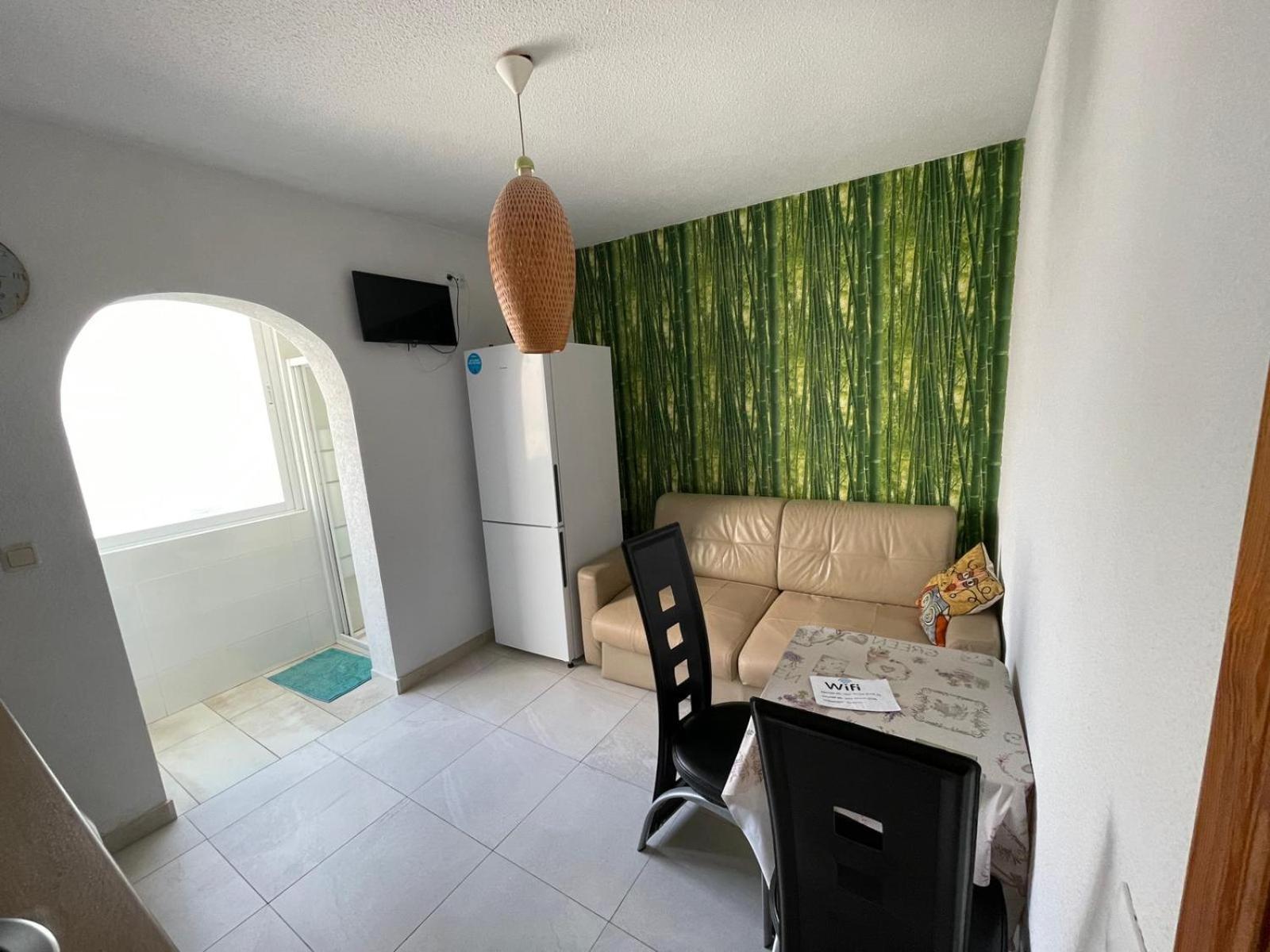 Homestay Casa Ojala Alicante