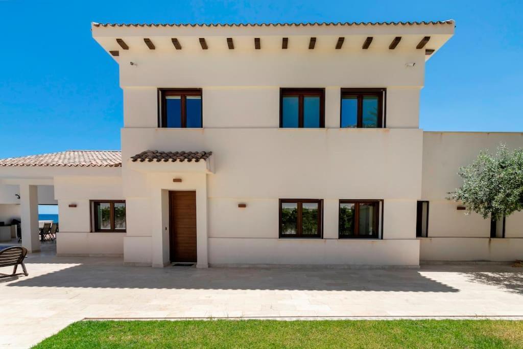 Villa Irene: Beachfront Luxury With Sea Views And Private Pool