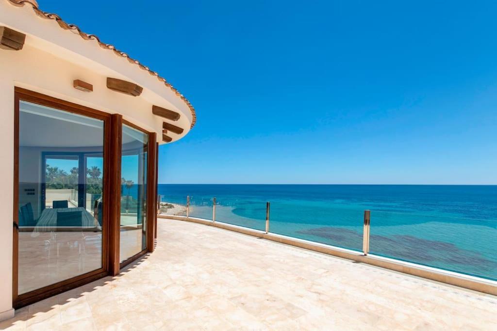 Irene: Beachfront Luxury With Sea Views And Private Pool Villa