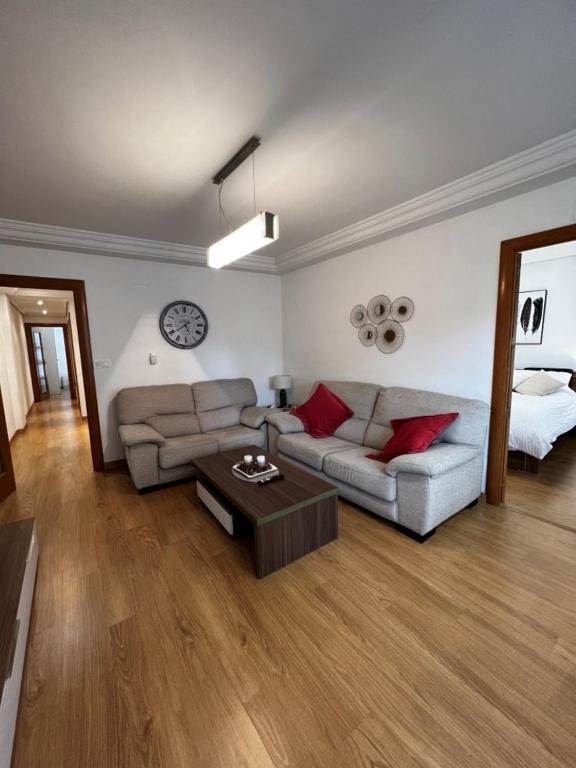 Beach Apartment *