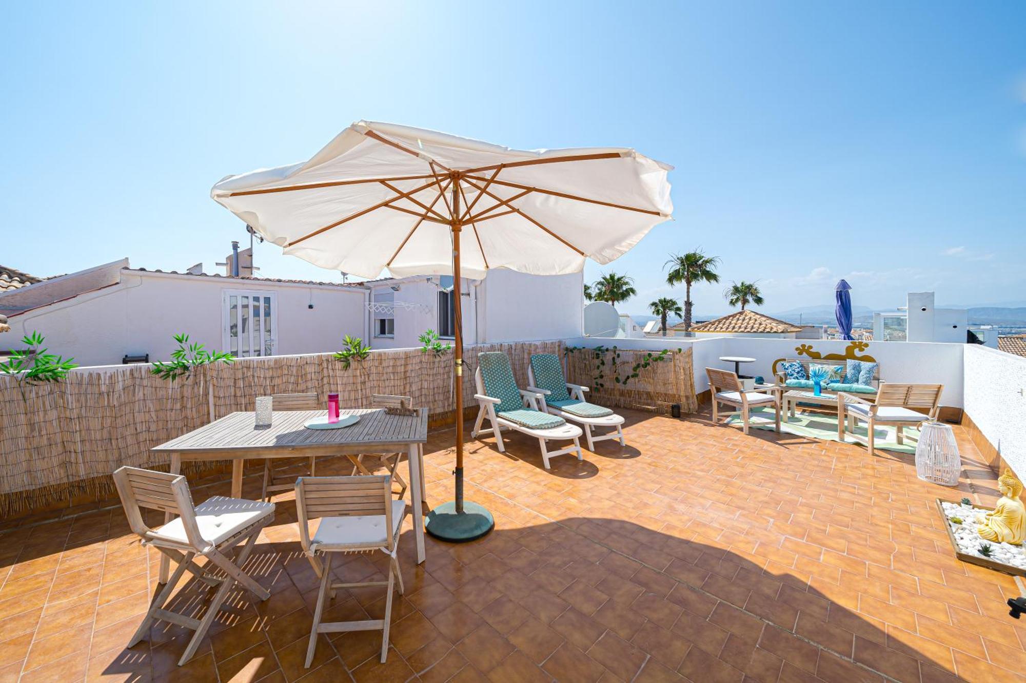 Zelia Rooftop Apartment