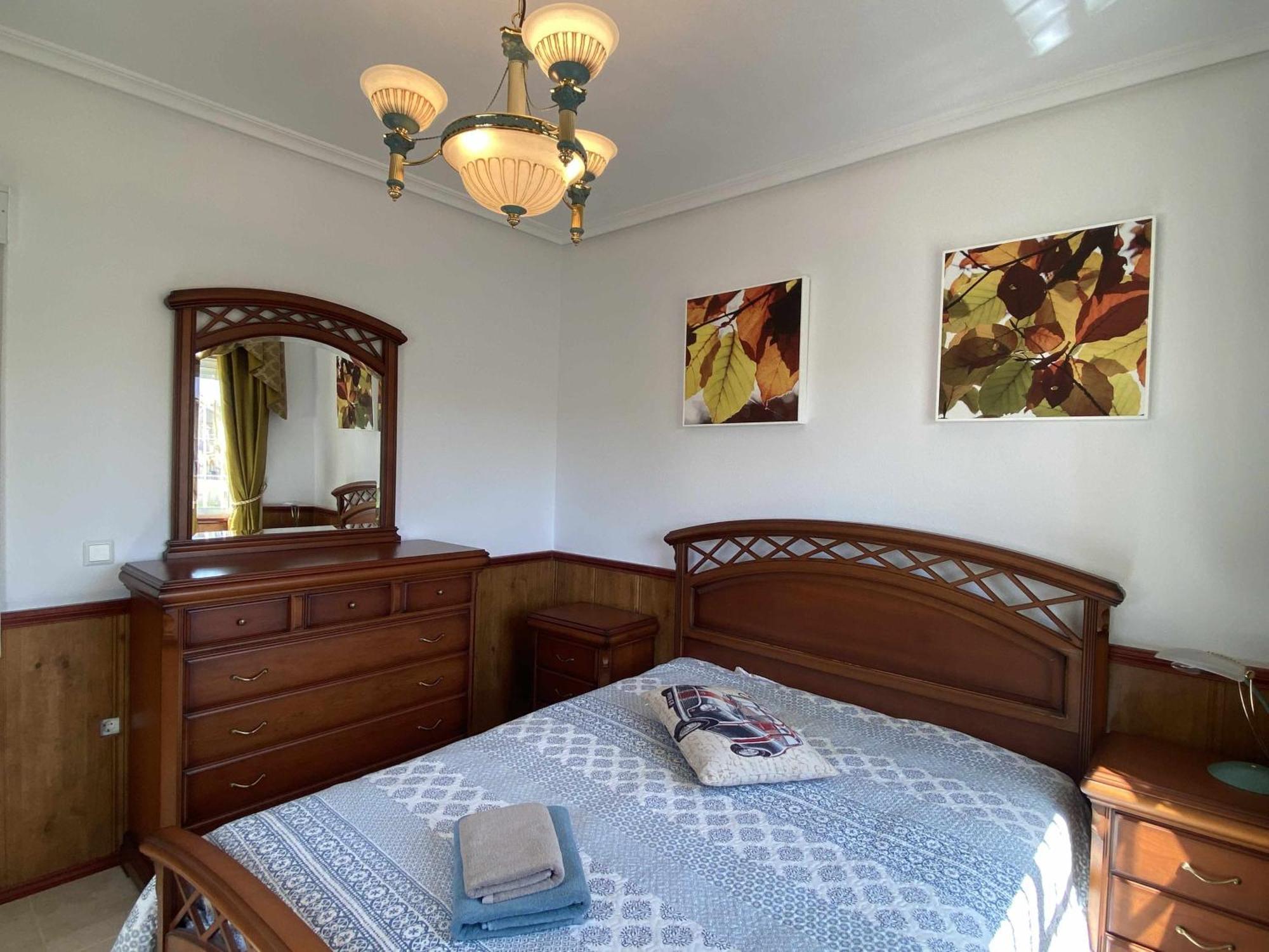 Villa Encantadora Con Piscina En Playa Flamenca Alicante