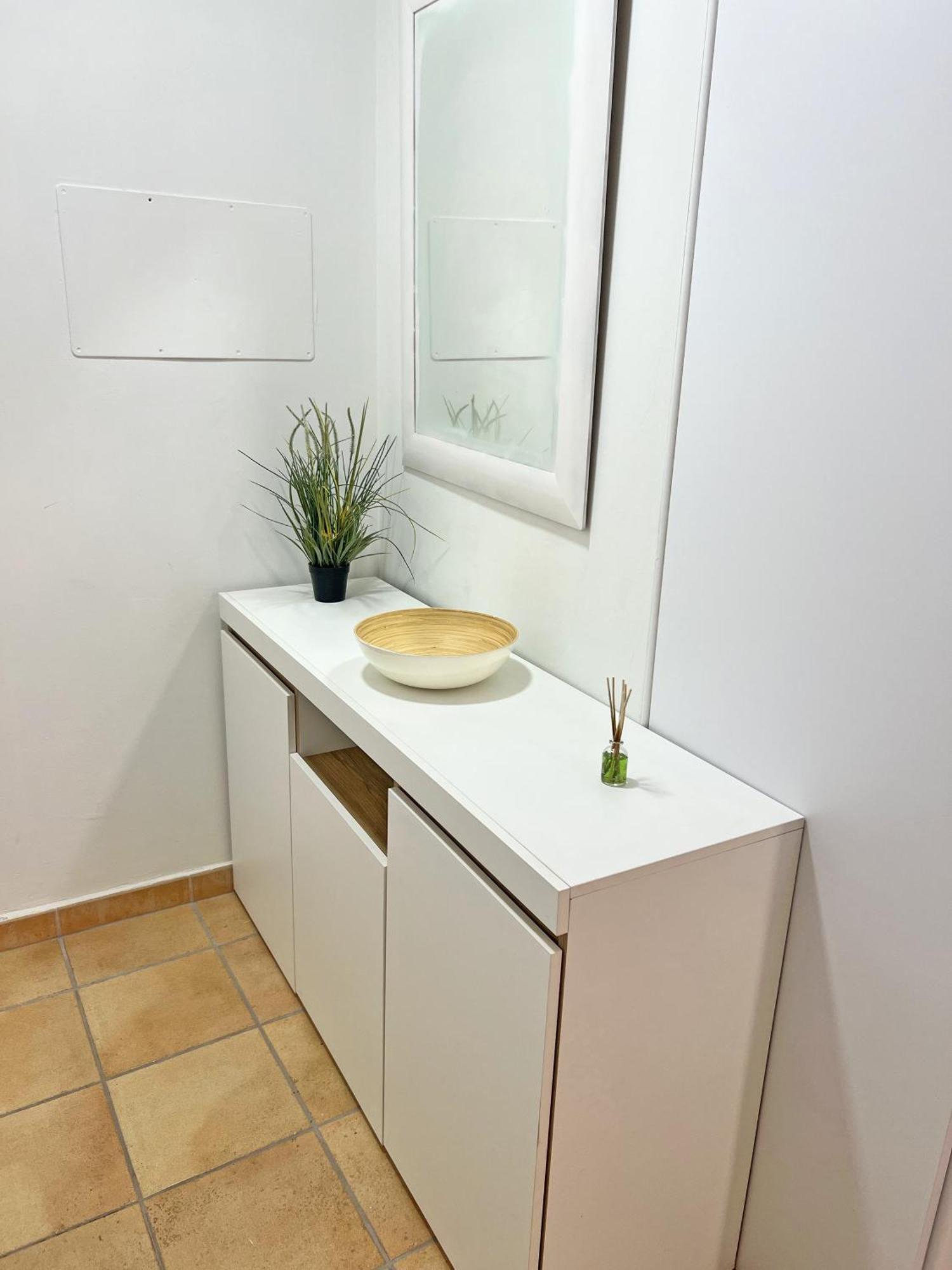 Puro Centro. 500m Del Mar. A/c Appartement