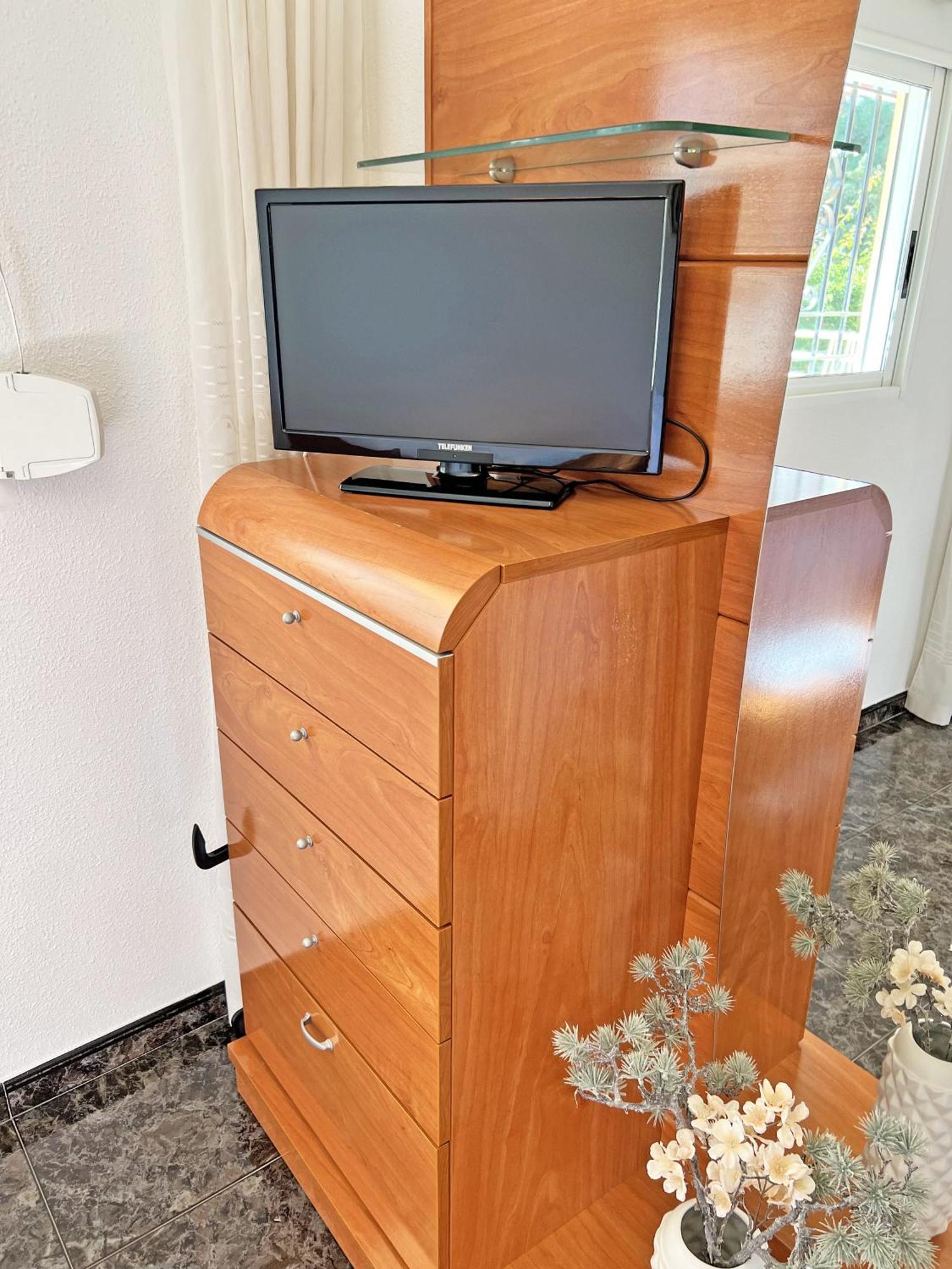 Apartment A 100m De La Playa. 2 Hab. A/c *