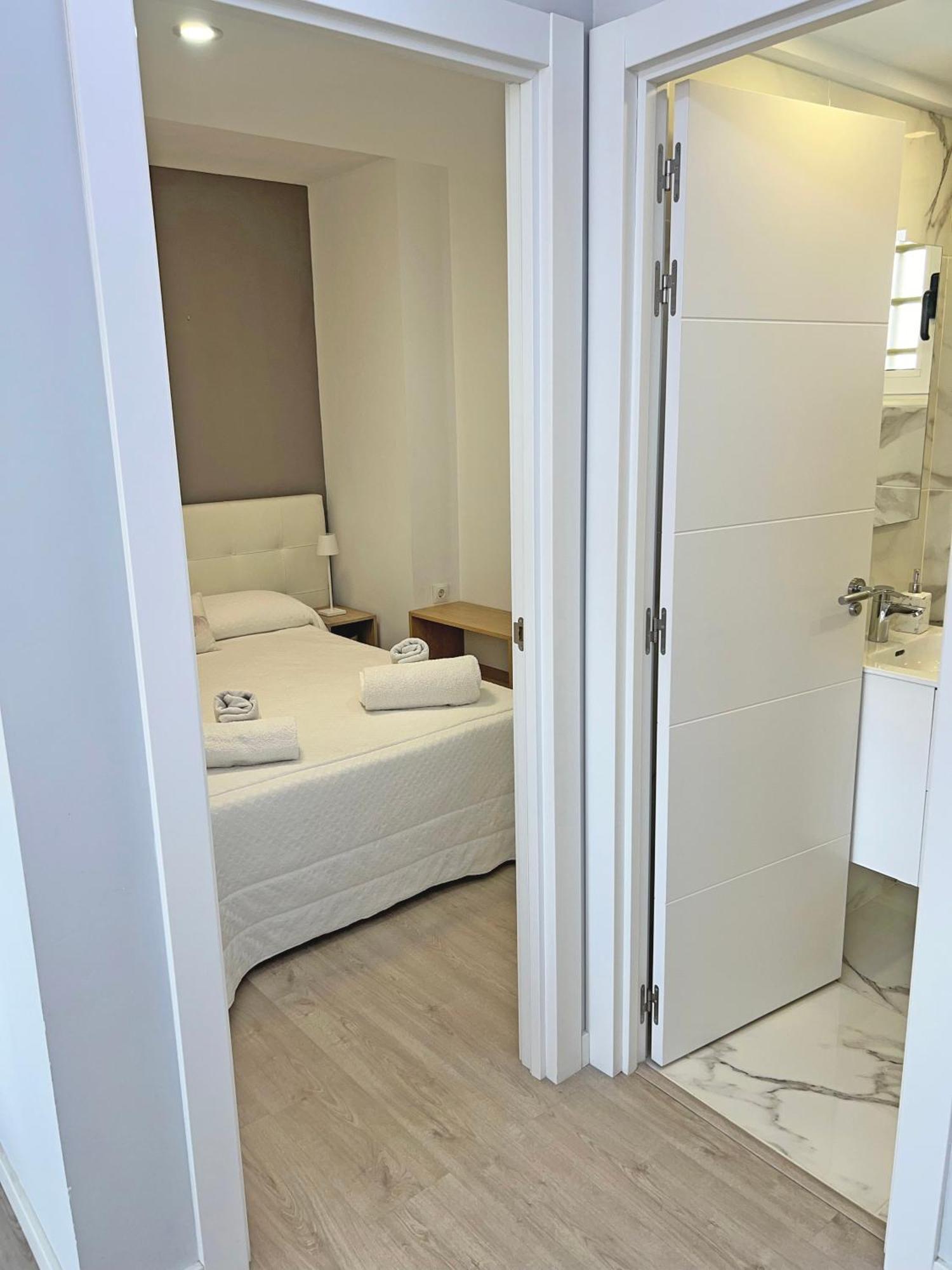 Apartamento Lujo En La Playa. Parking Gratis