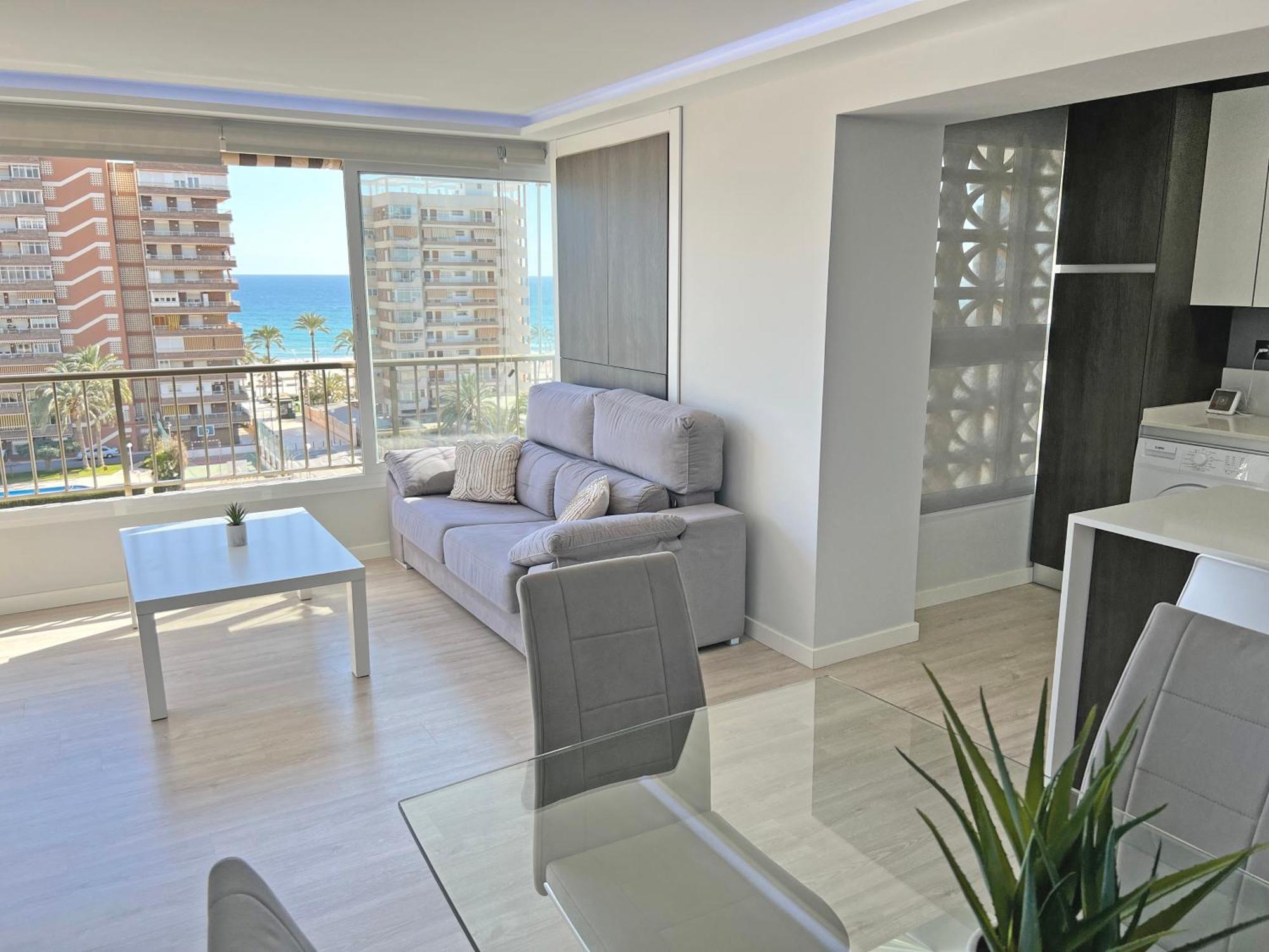 Apartamento Lujo En La Playa. Parking Gratis Alicante