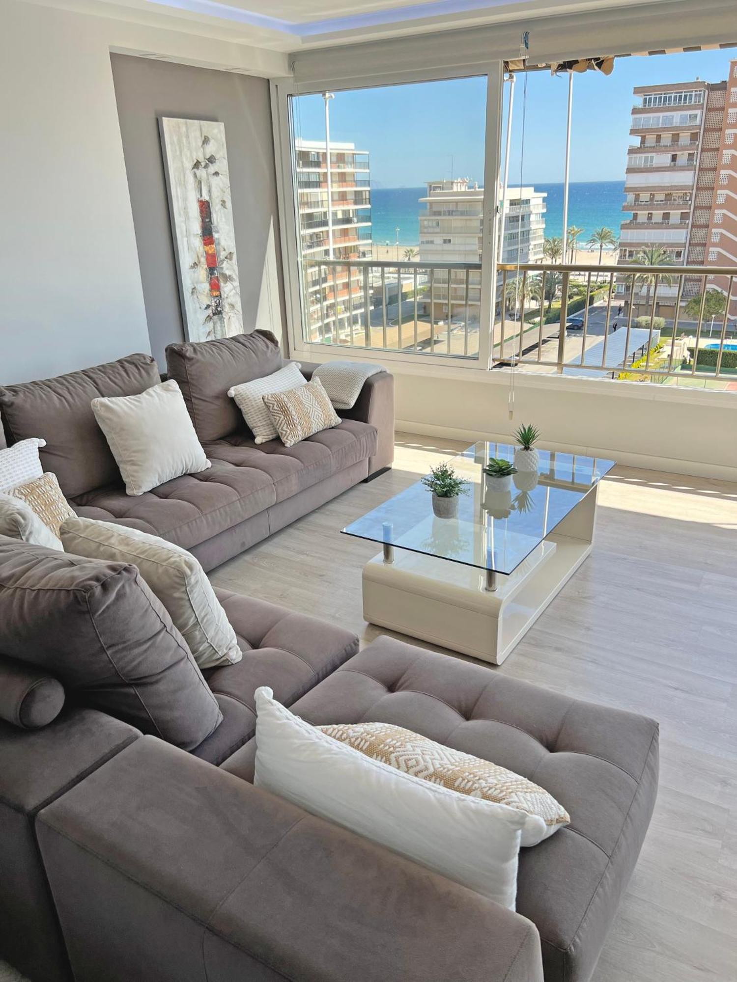 Lujo En La Playa. Parking Gratis * Alicante