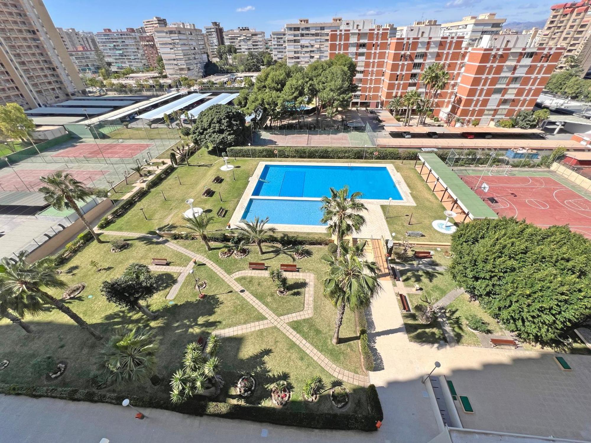 Lujo En La Playa. Parking Gratis Apartamento *