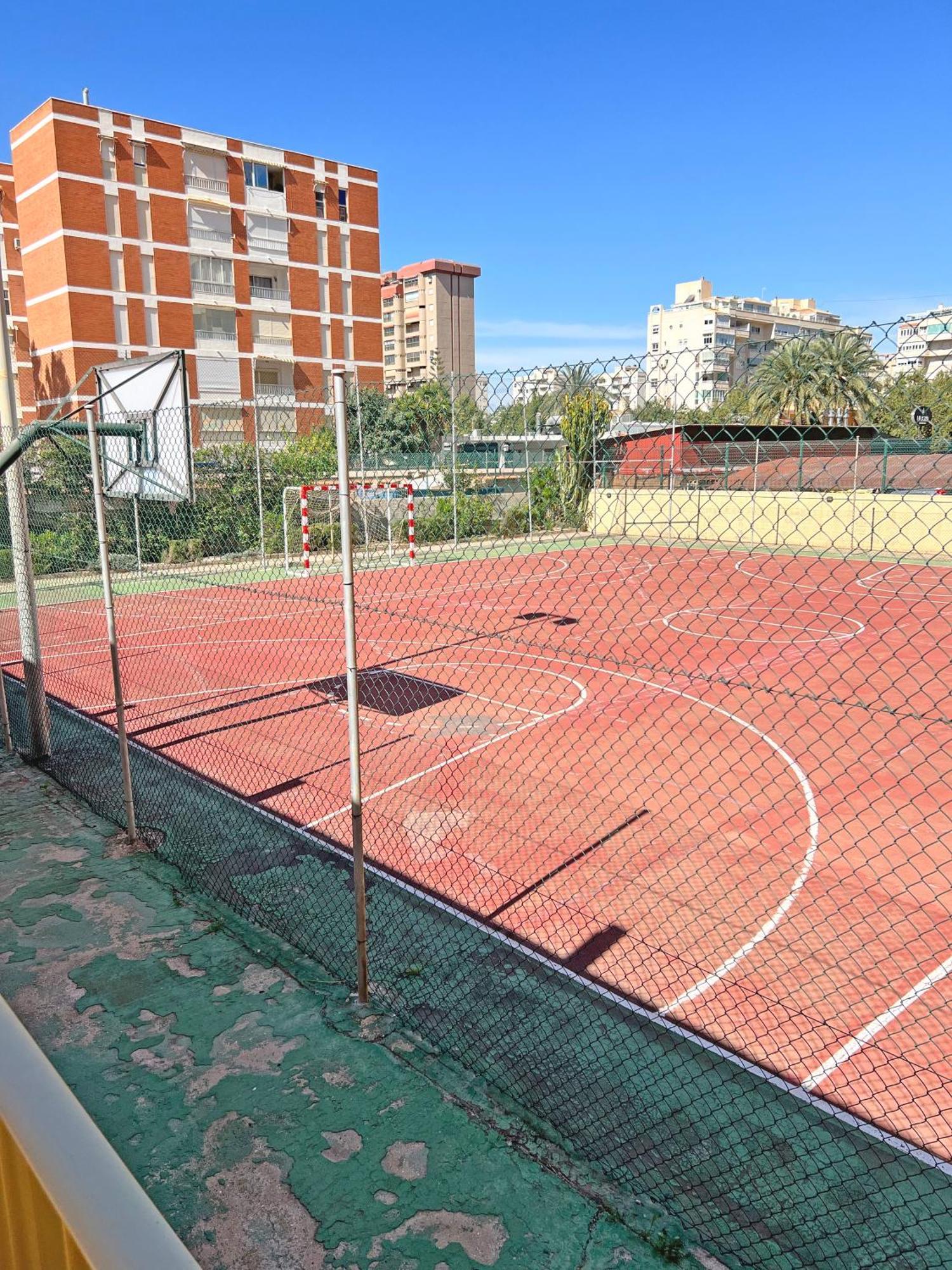 Lujo En La Playa. Parking Gratis Apartamento