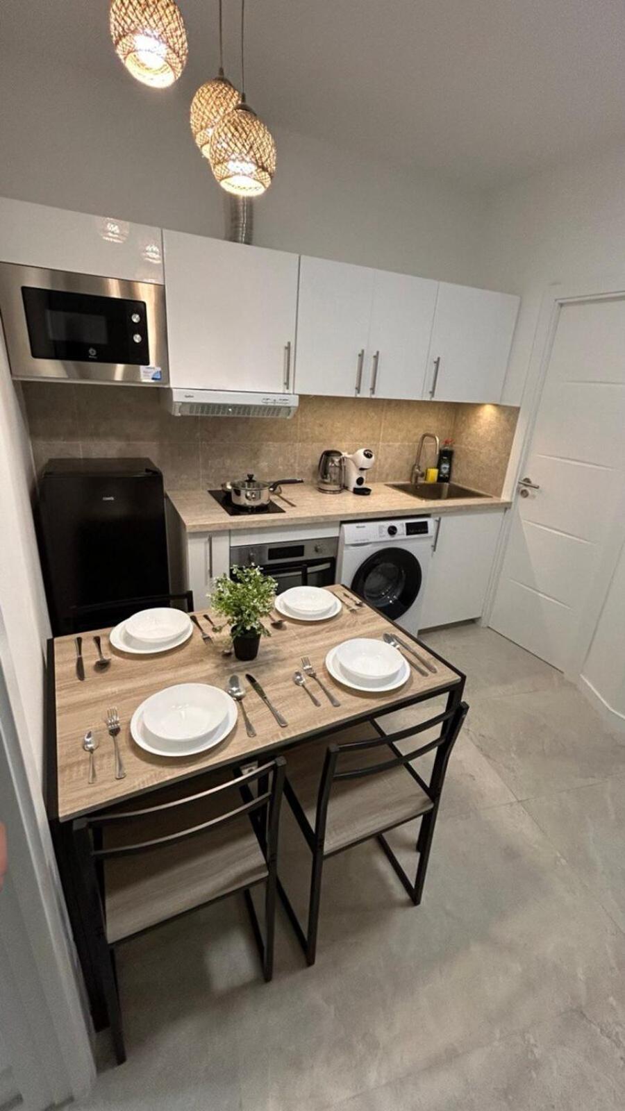 Elegance Apartment *