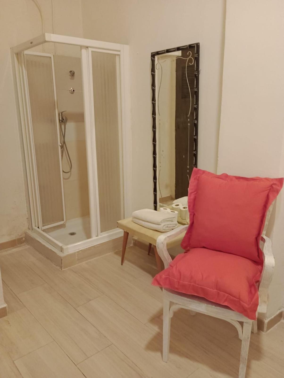 Aurora With Private Bathroom * Alicante
