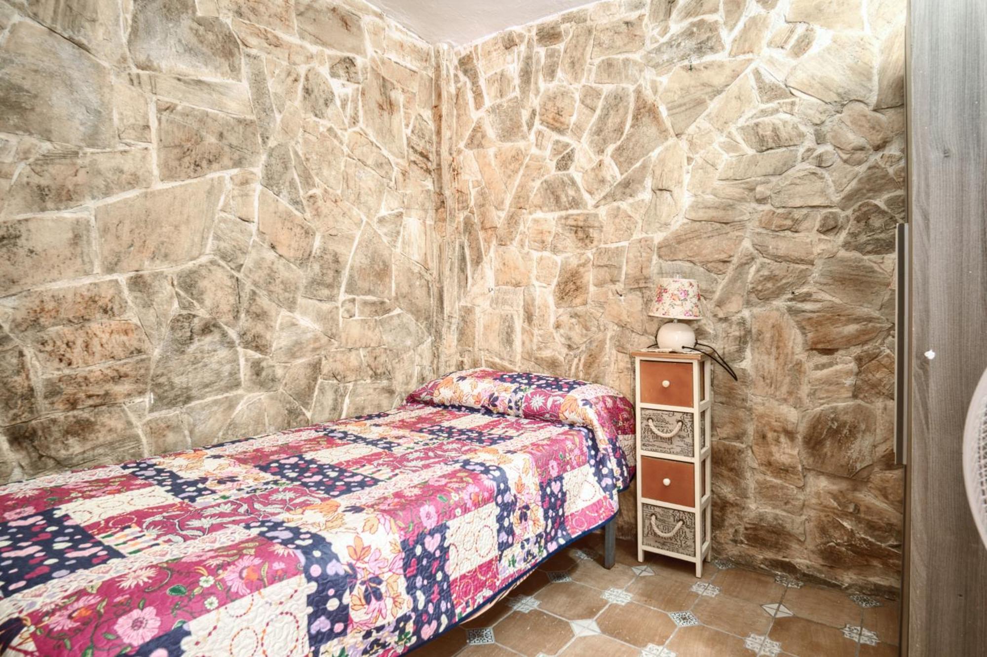 Cueva Apartment *