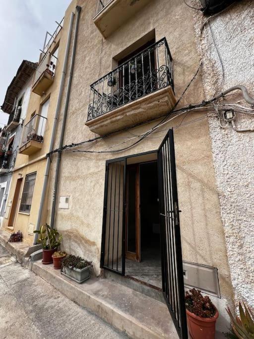 La Casita Hermosa * Alicante