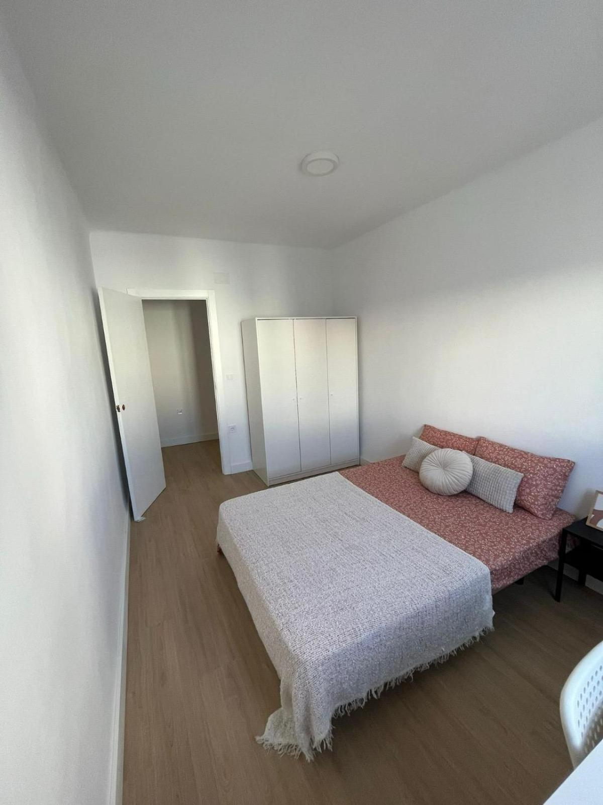 Coliving 2 Sunset Homestay Alicante