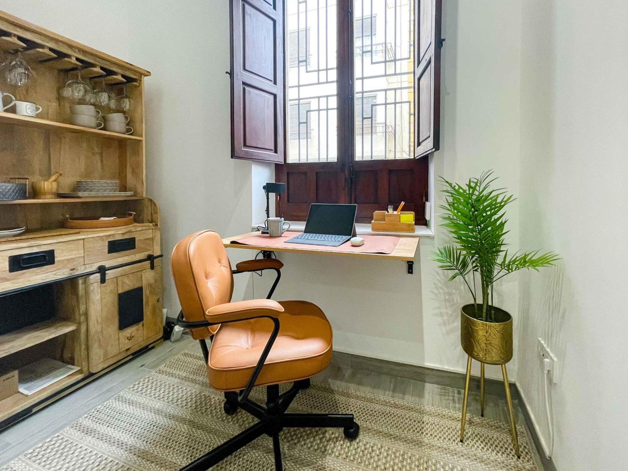 Apartamento Estiloso A Unos Pasos De Plaza Luceros
