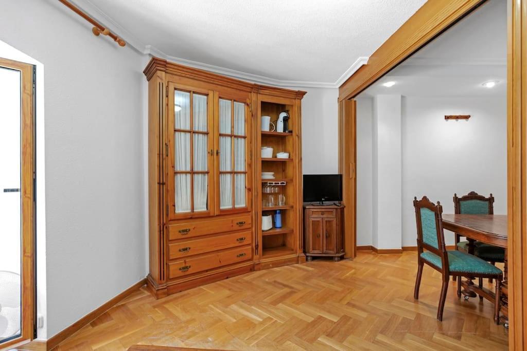 Apartment Comfy At Old Town Plaza With Ac *