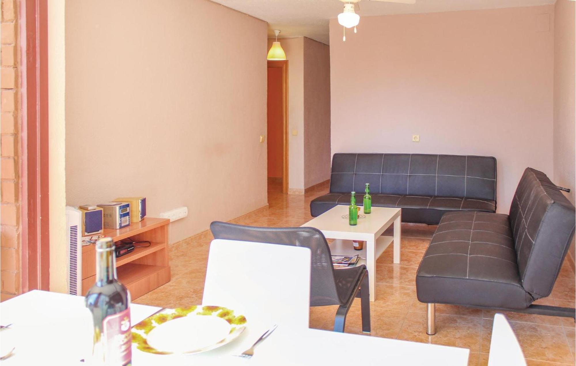 Apartamento 2 Bedroom Pet Friendly In *