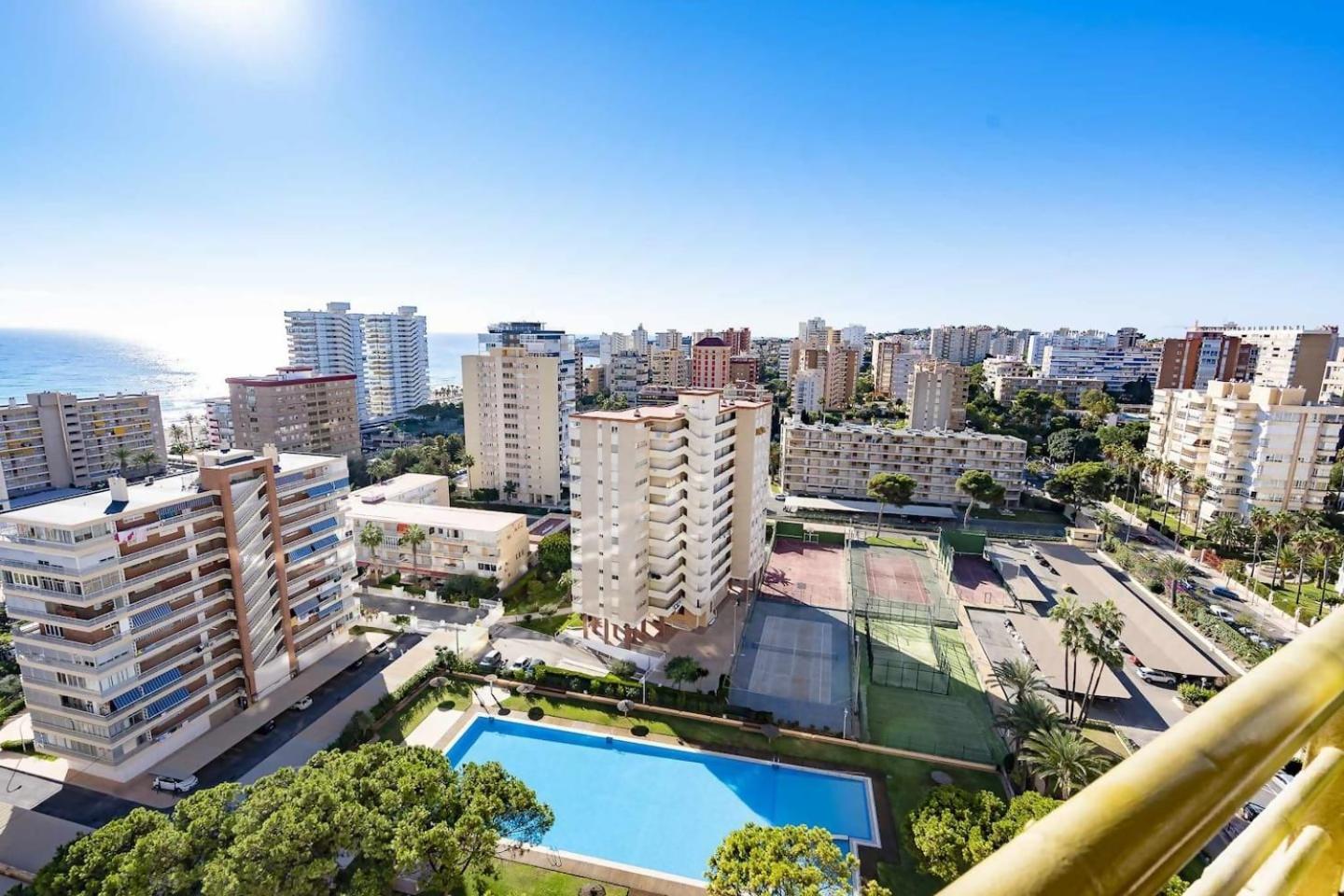 Leo Familiar Alicante