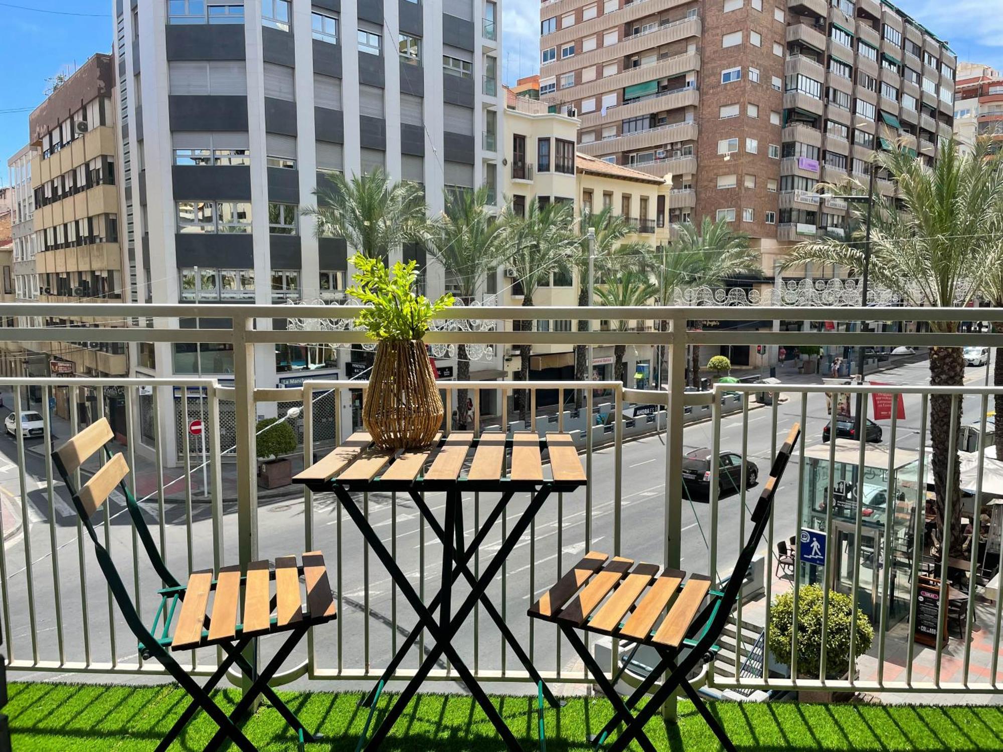 Apartamento Mediterranean Vibes. Oasis De Relax En Alicante.