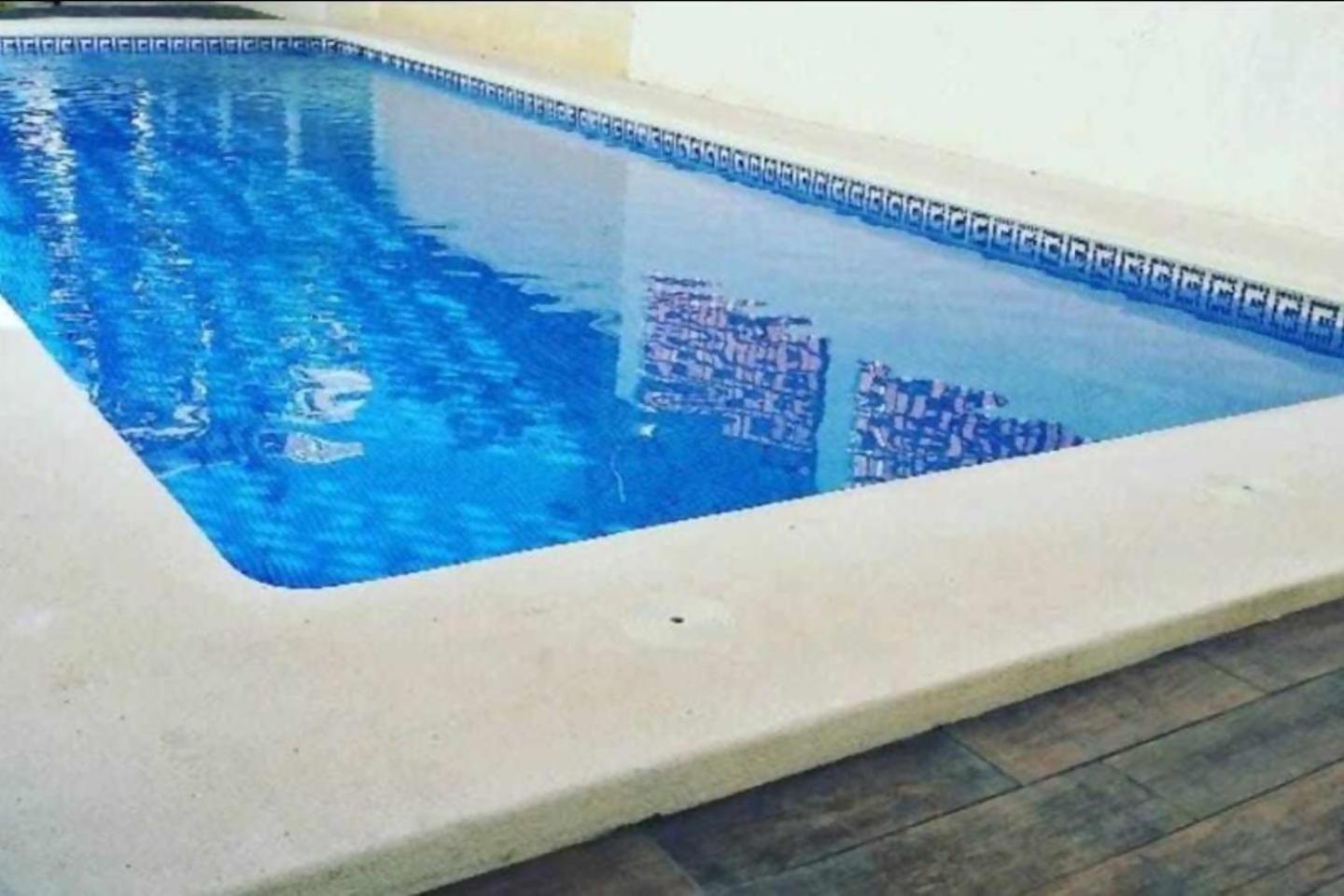 Tequila Parking Piscina Y Playa Alicante