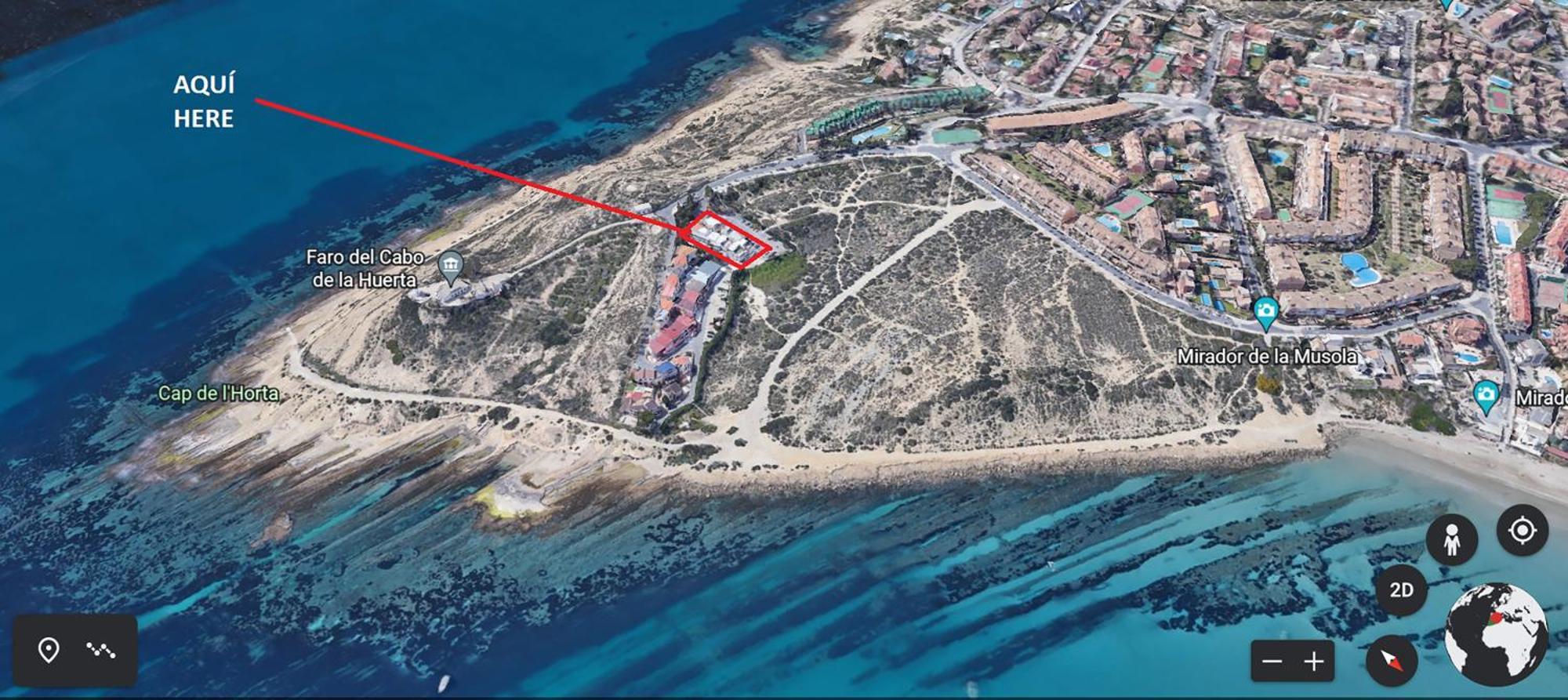 Coastal Retreat: Cabo De Las Huertas Beachfront