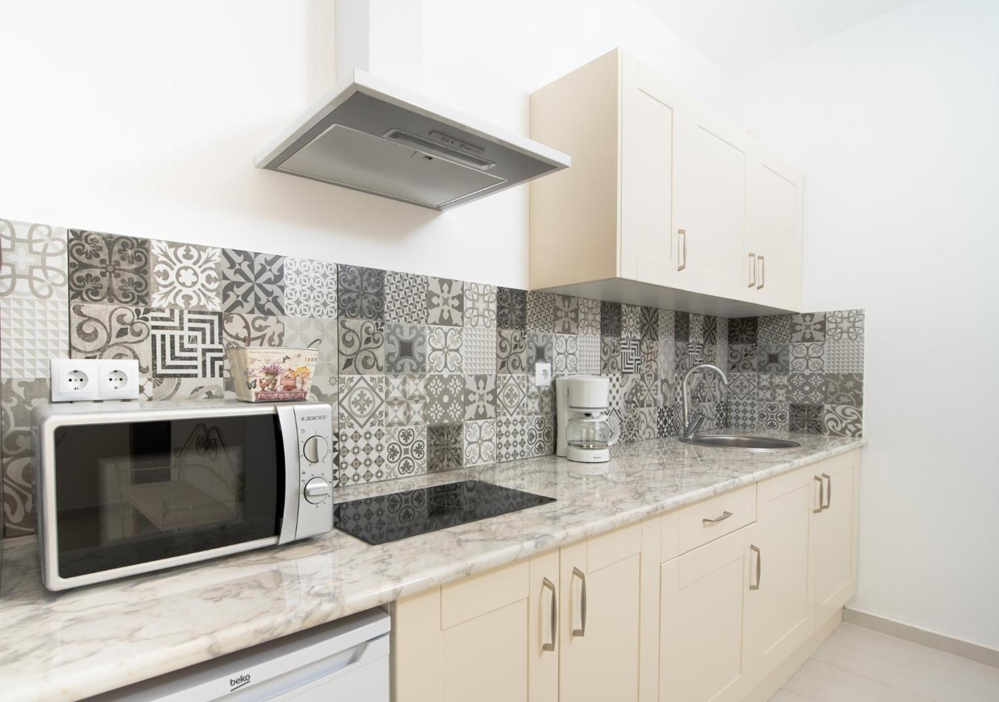 Apartment Pucela 4 *
