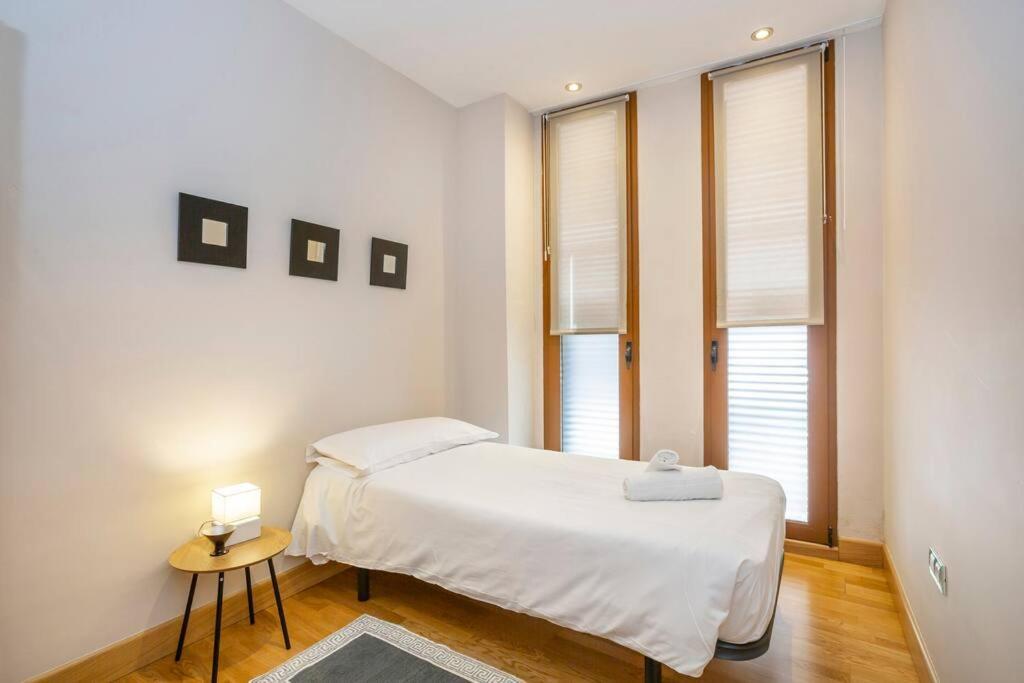 Marieta By The Castle With Ac Appartement