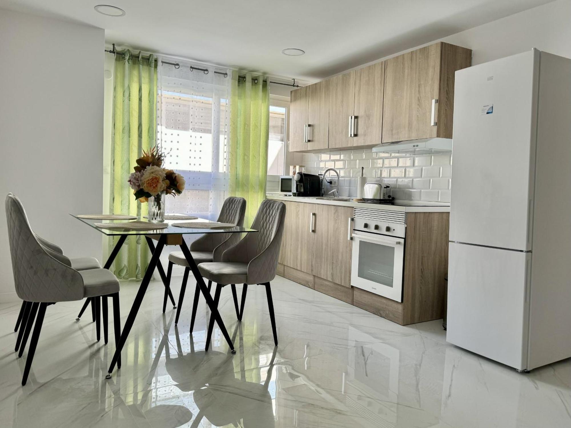 Urban Am By United Renters Huoneisto
