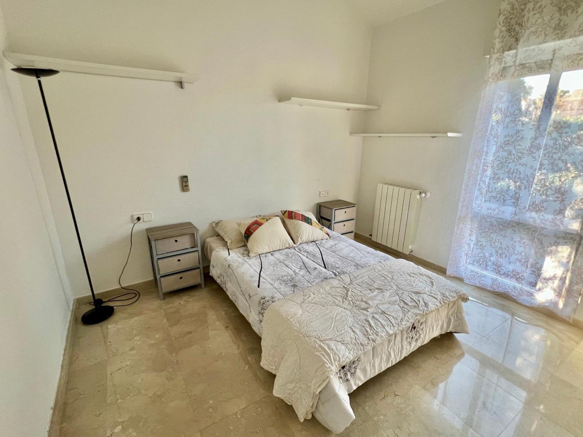 Сasa de vacaciones Beachside 4-bedroom With Pool
