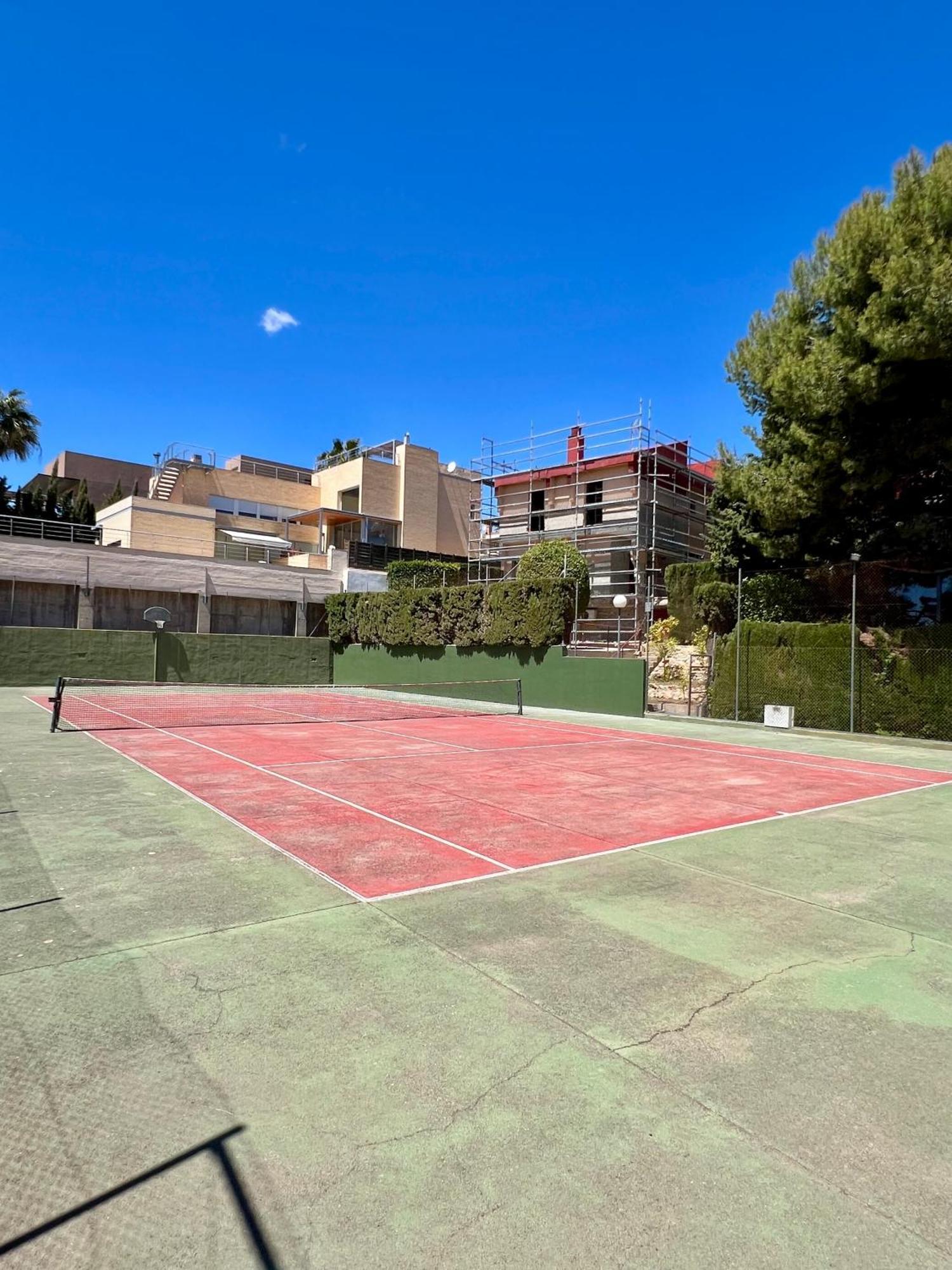 Сasa de vacaciones Beachside 4-bedroom With Pool *