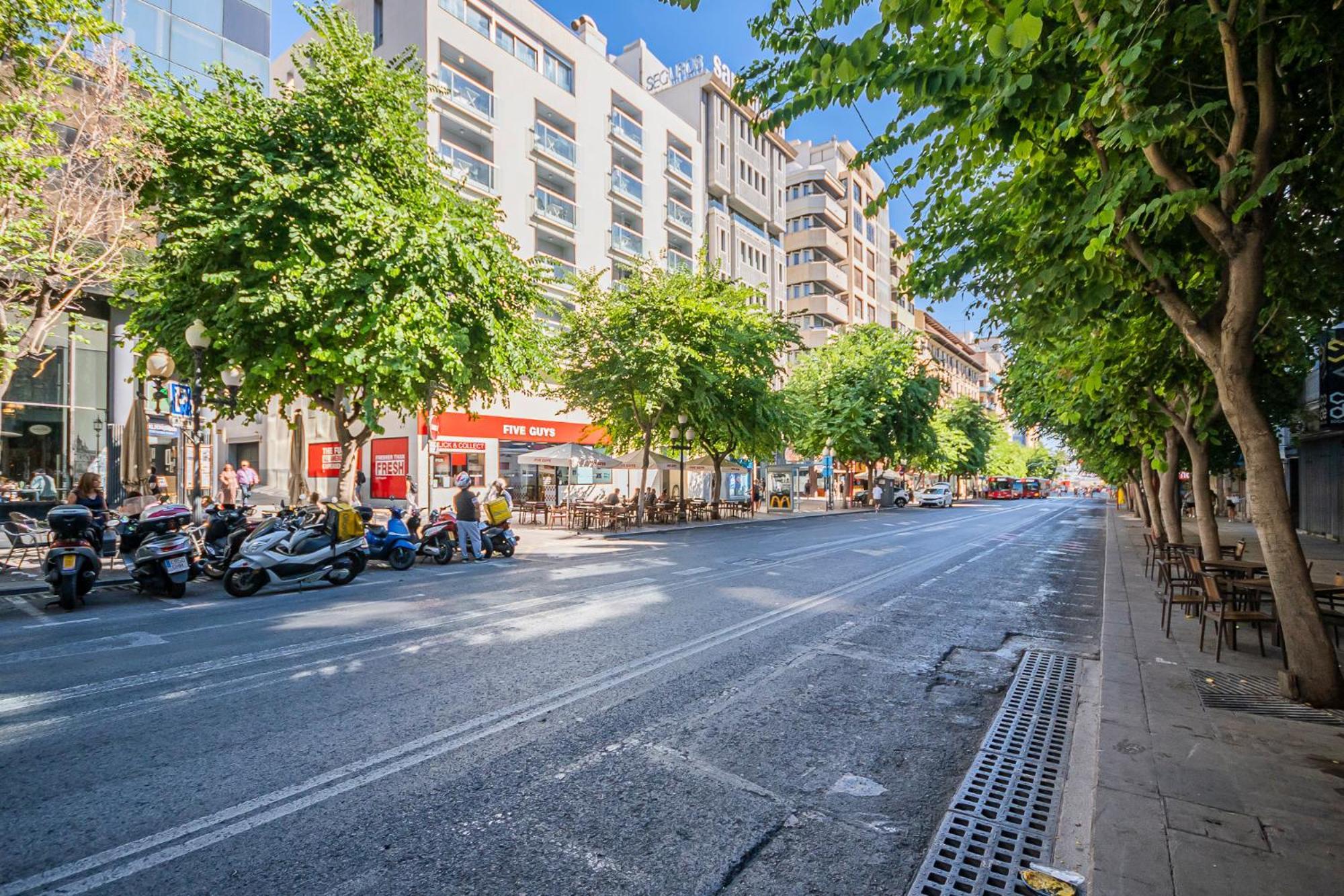 Rambla Mendez Nunez *