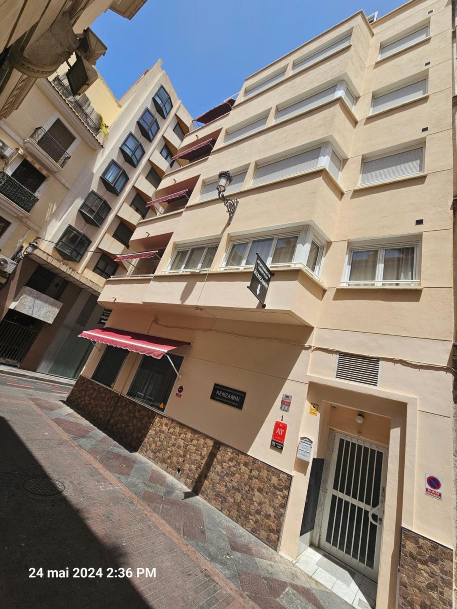 Turisticos Kenzamin Apartment *