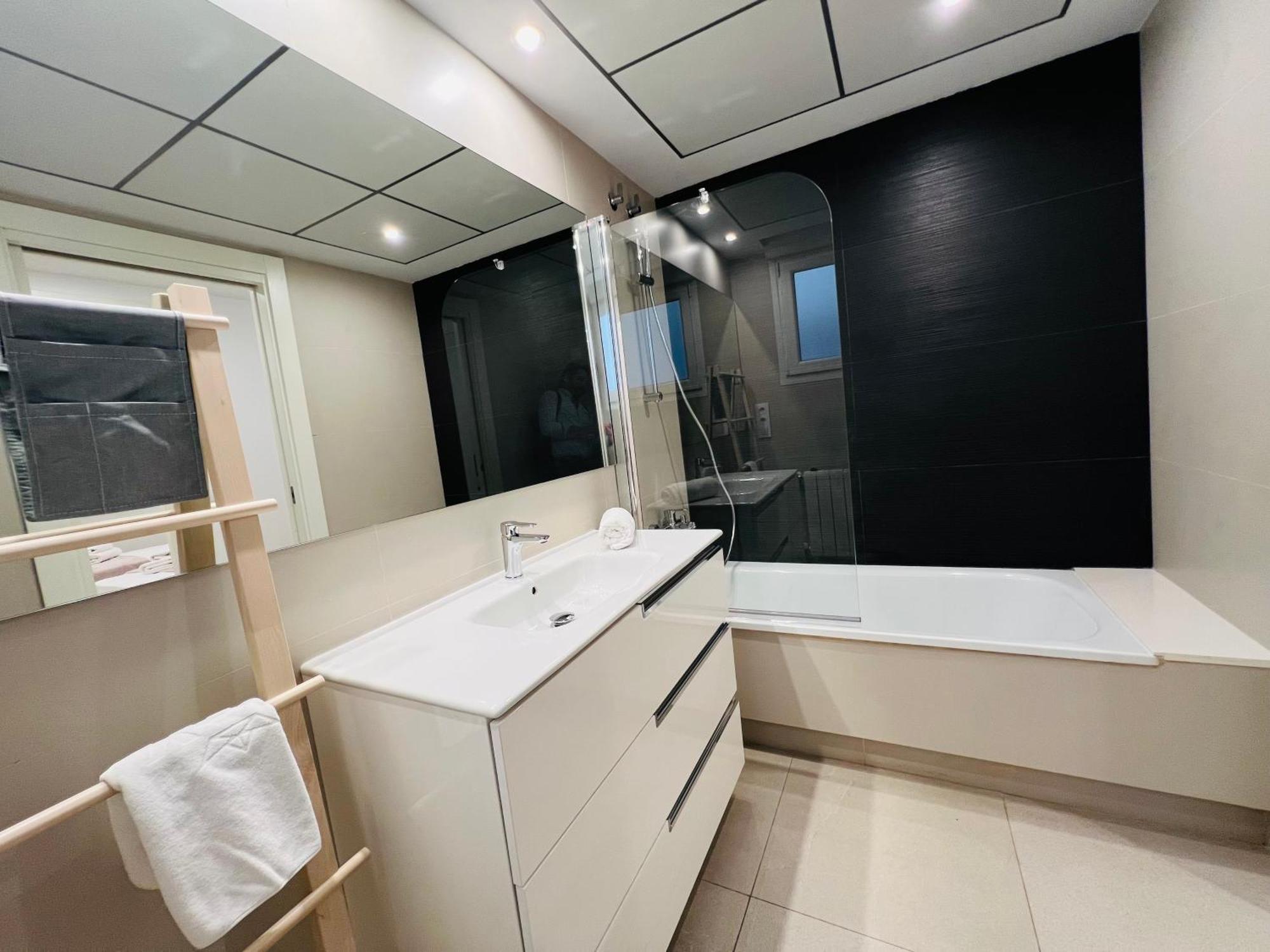 Gerona Apartment
