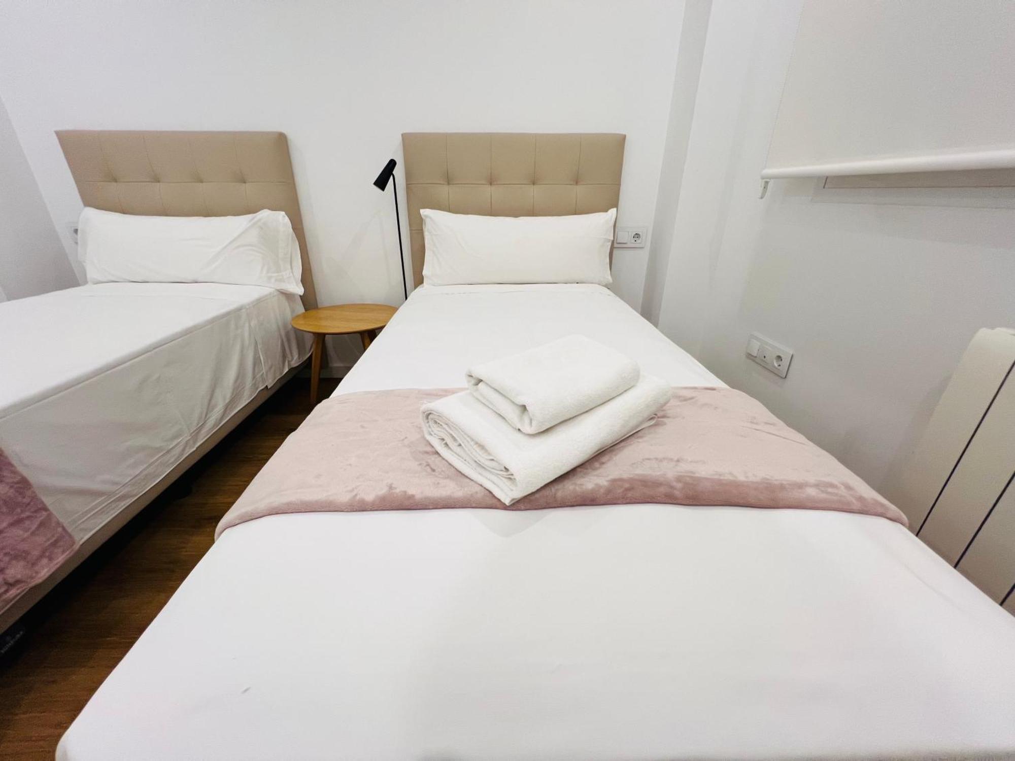 Gerona Apartment *