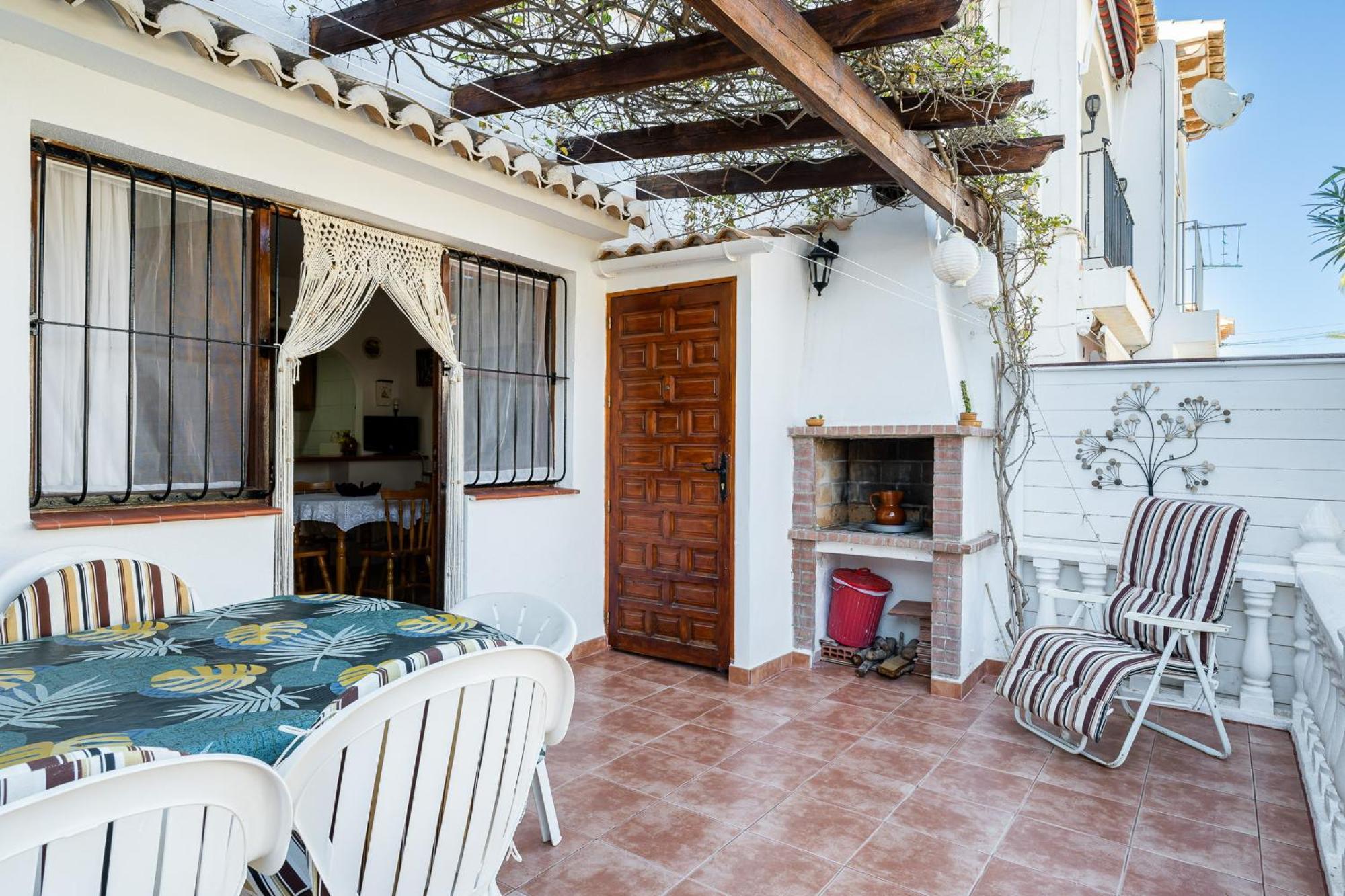 Jardin 98 Sunrise Huoneisto