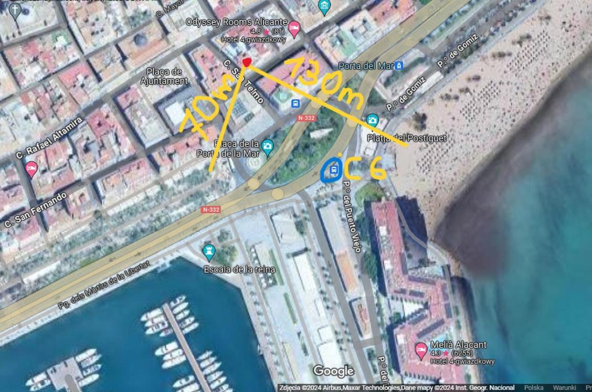 Old Town And Apartment Alicante