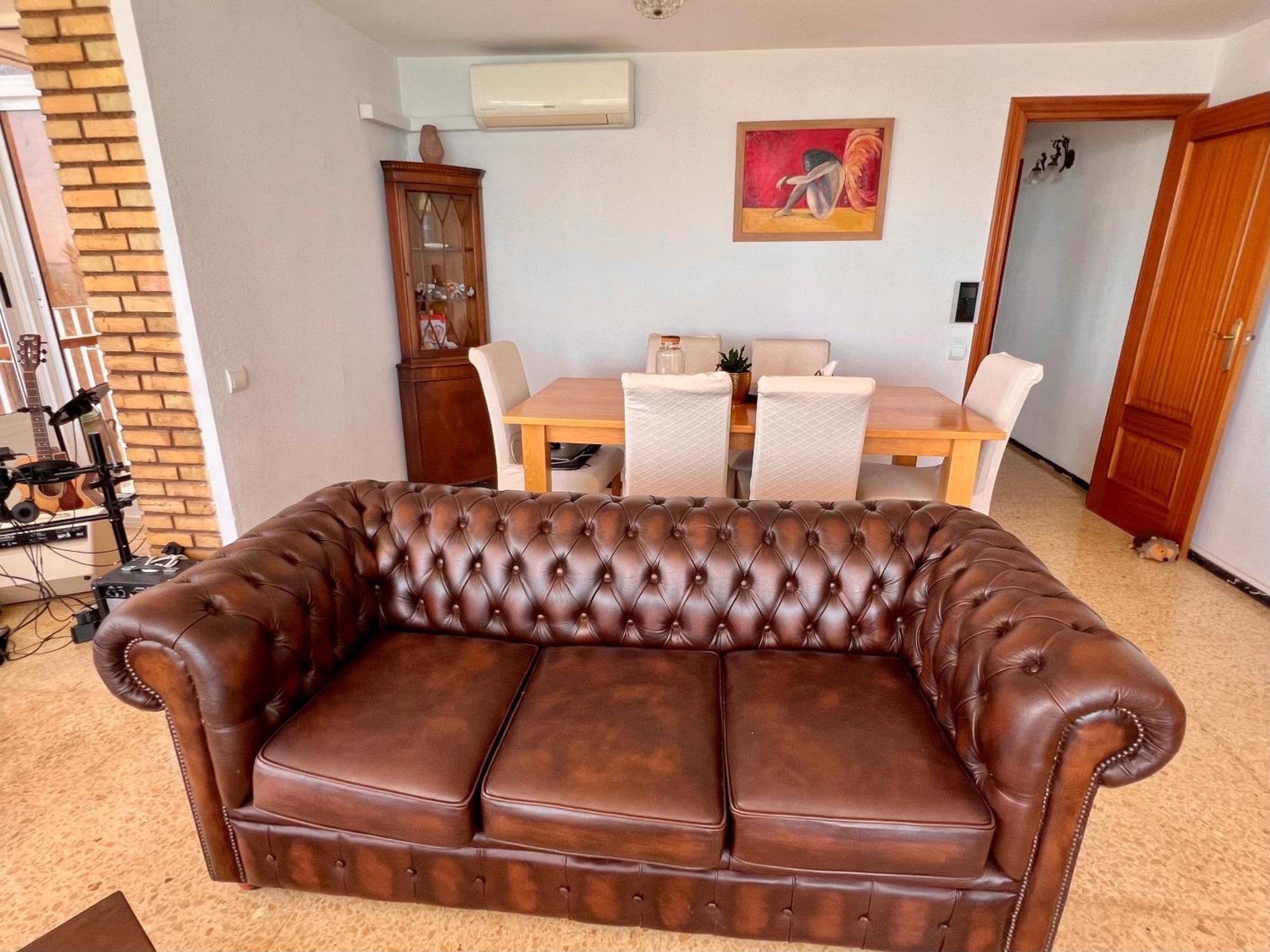 3br - Beachfront Balcony Haven Apartment